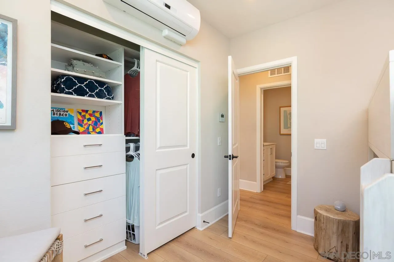Photo #11: 250044593 Listing: Photo #11
