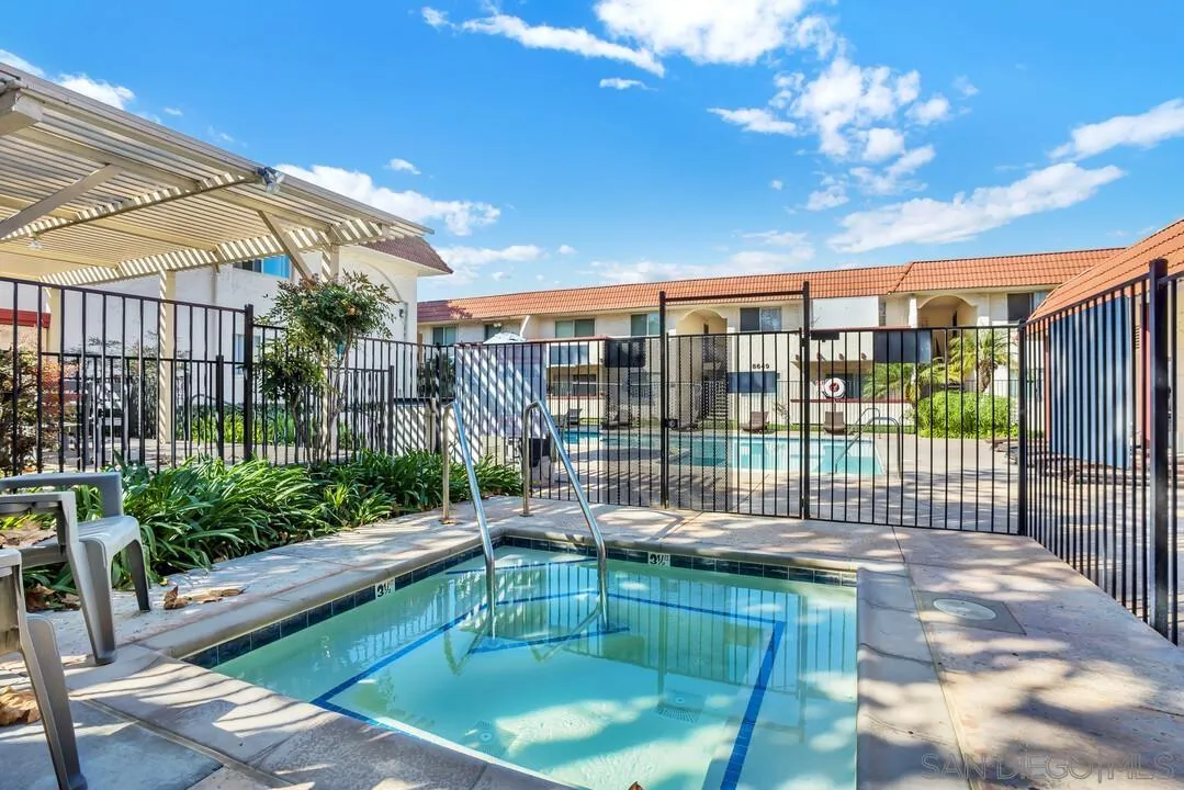 Photo #21: 250044623 Listing: Photo #21