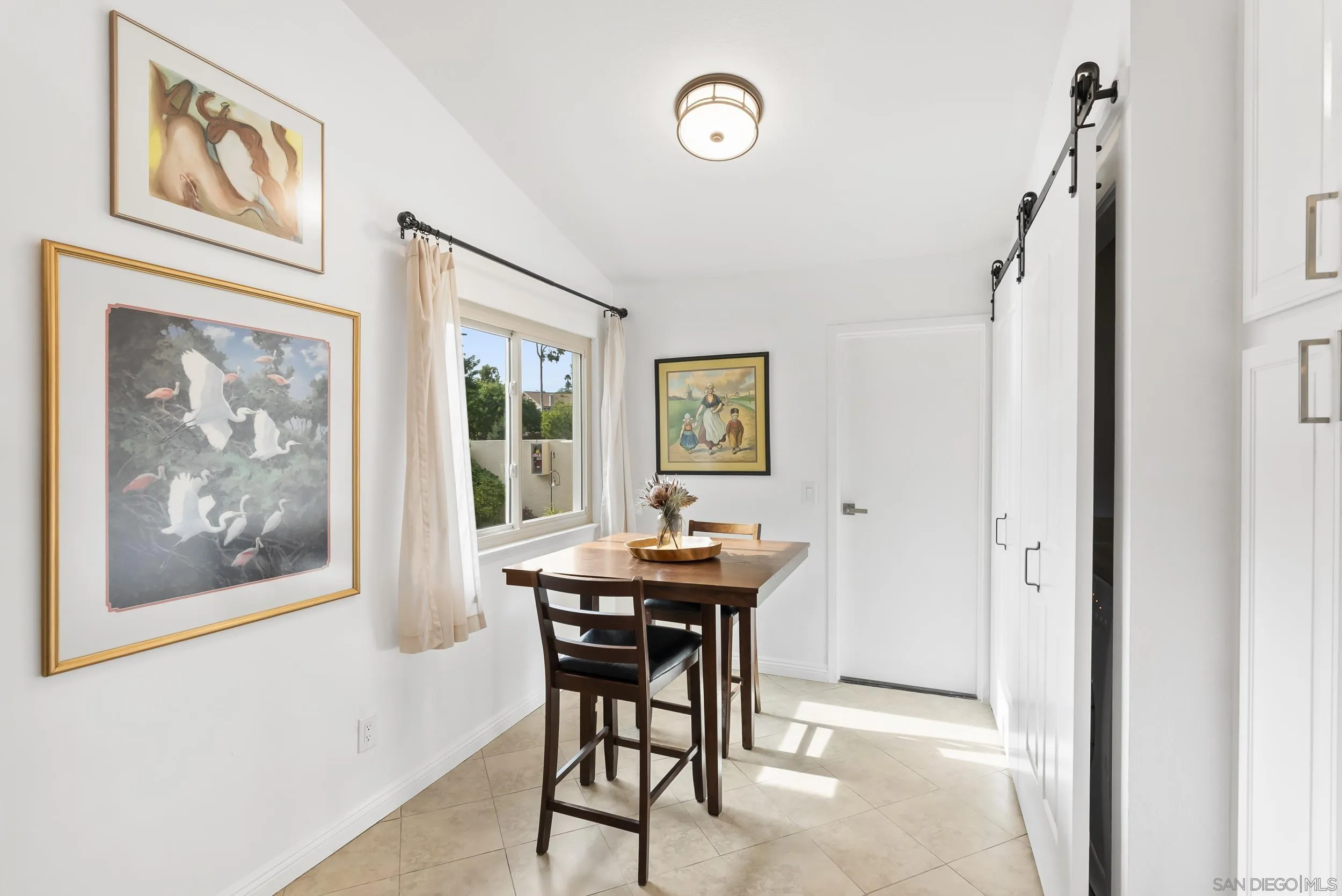 Photo #14: 250044671 Listing: Photo #14