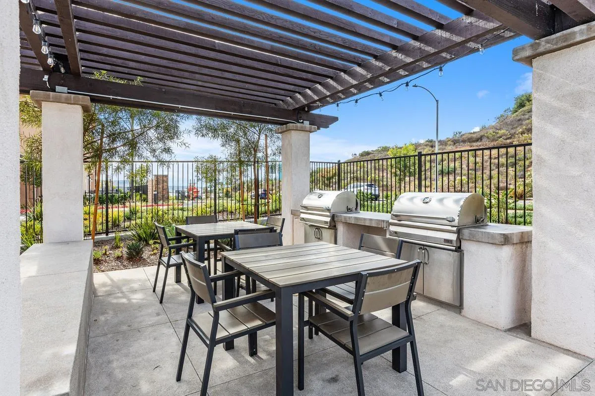 https://cdn.realtyfeed.com/cdn/127/250044677/2111d9b13cec63a8b50888a3615466f9.webp