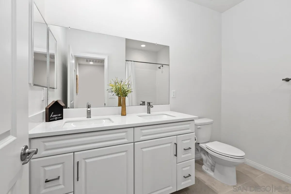 https://cdn.realtyfeed.com/cdn/127/250044677/4514c202b65002a811e59f13108f7cac.webp