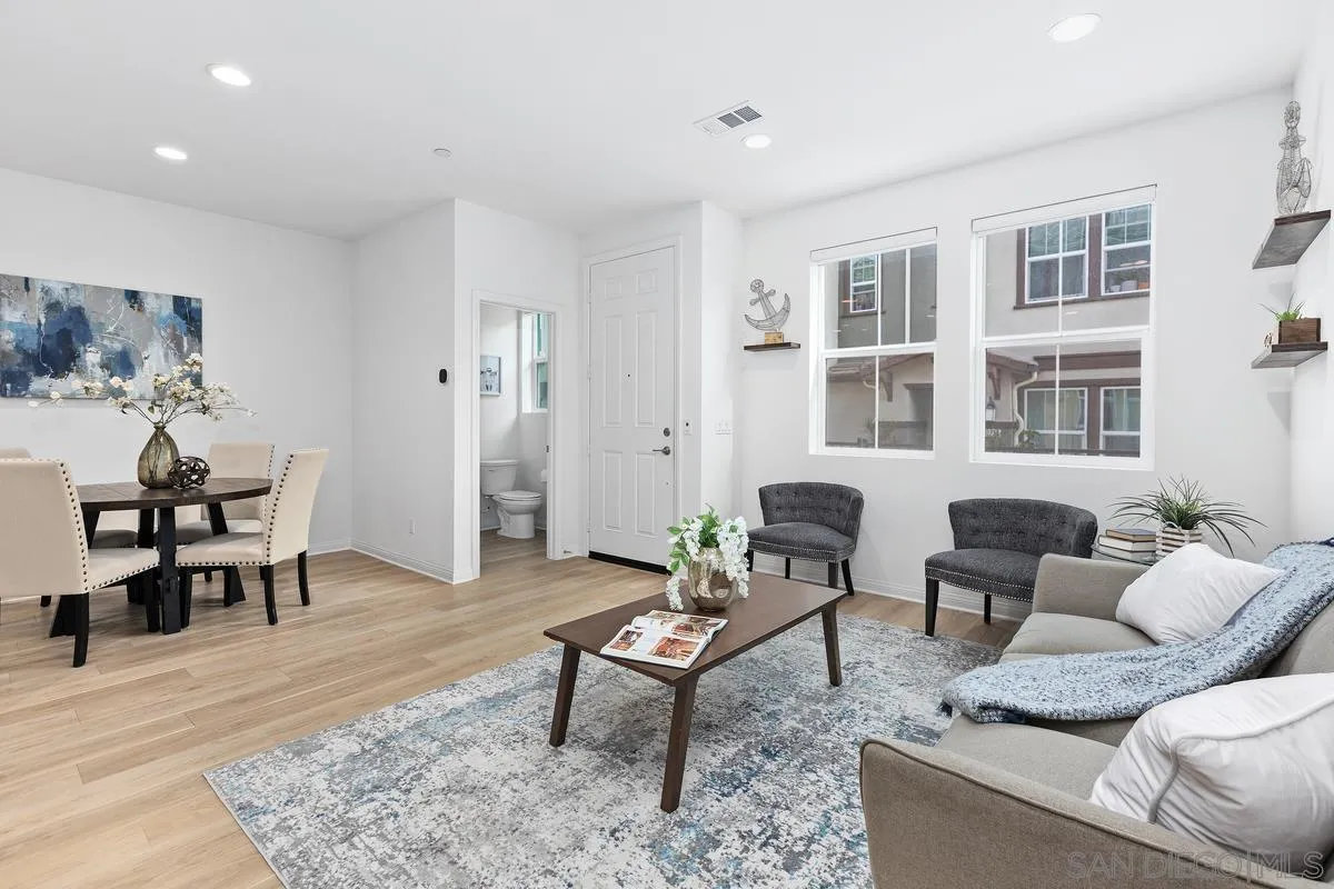 https://cdn.realtyfeed.com/cdn/127/250044677/f85563b78c9443907abd5598cce40592.webp