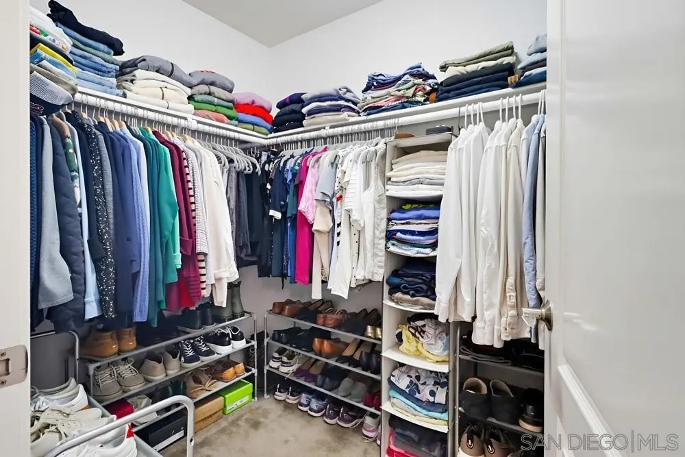 Photo #17: 250044680 Listing: Photo #17