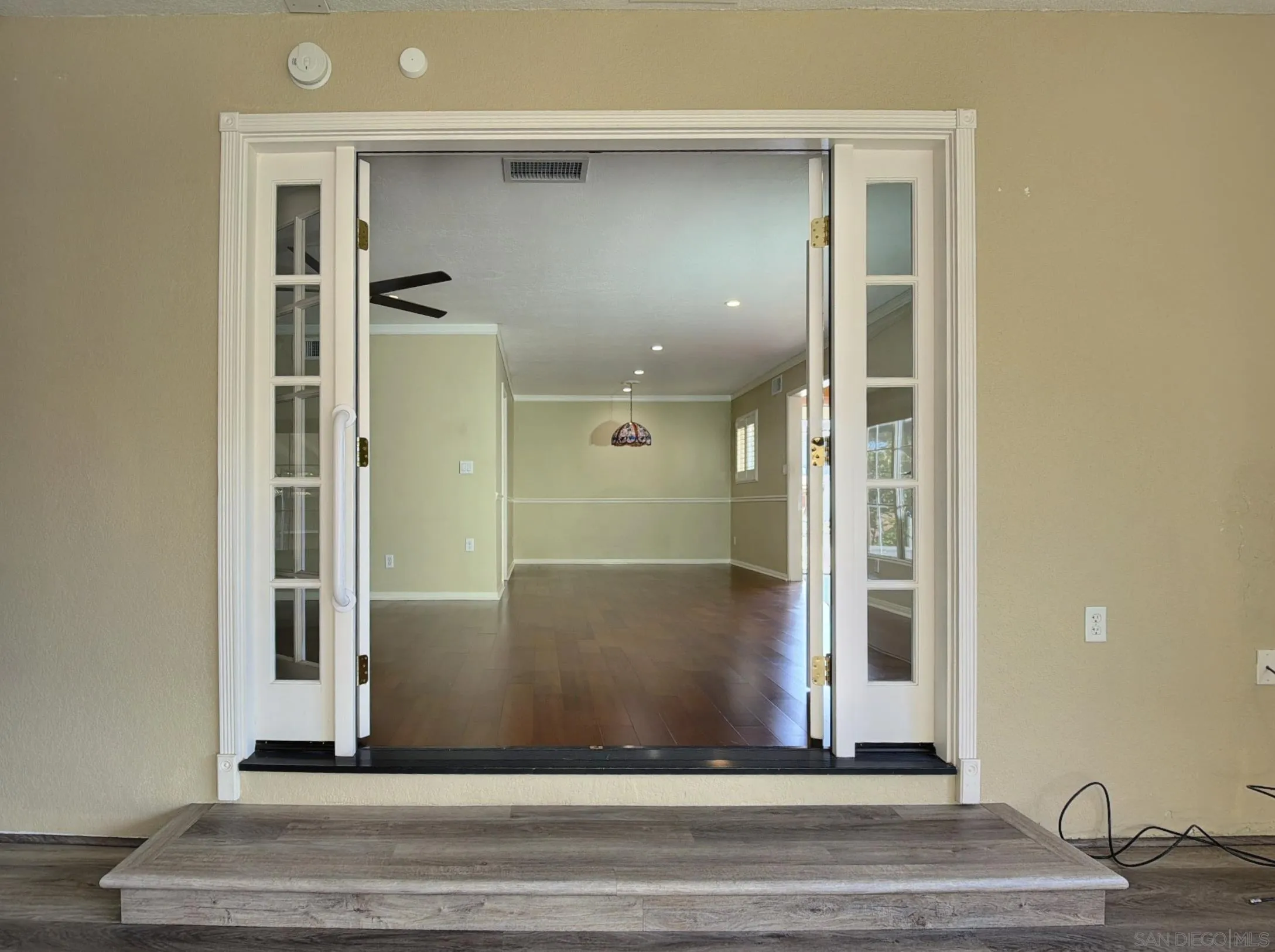 https://cdn.realtyfeed.com/cdn/127/250044683/e262517977b5640c7c2cb01113b45b48.webp