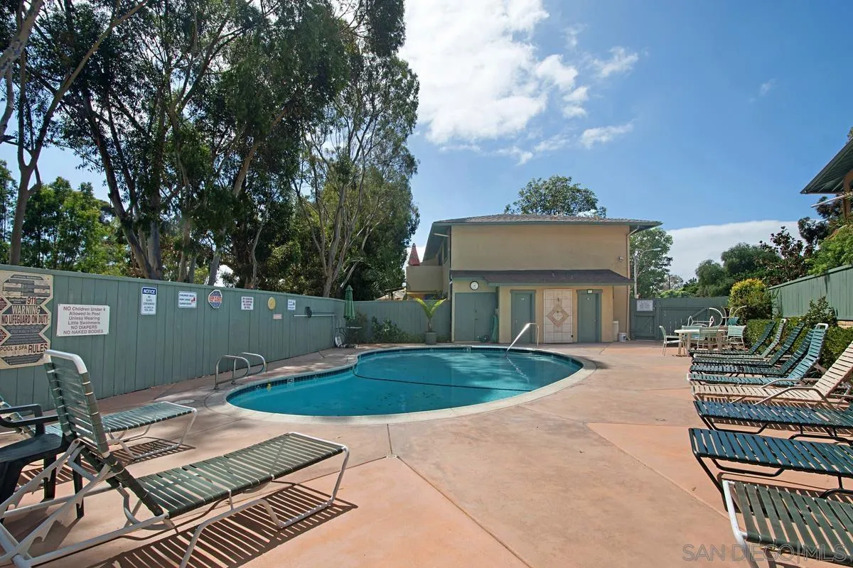 https://cdn.realtyfeed.com/cdn/127/250044695/2969a43c0795b896edb1b210399c89fa.webp