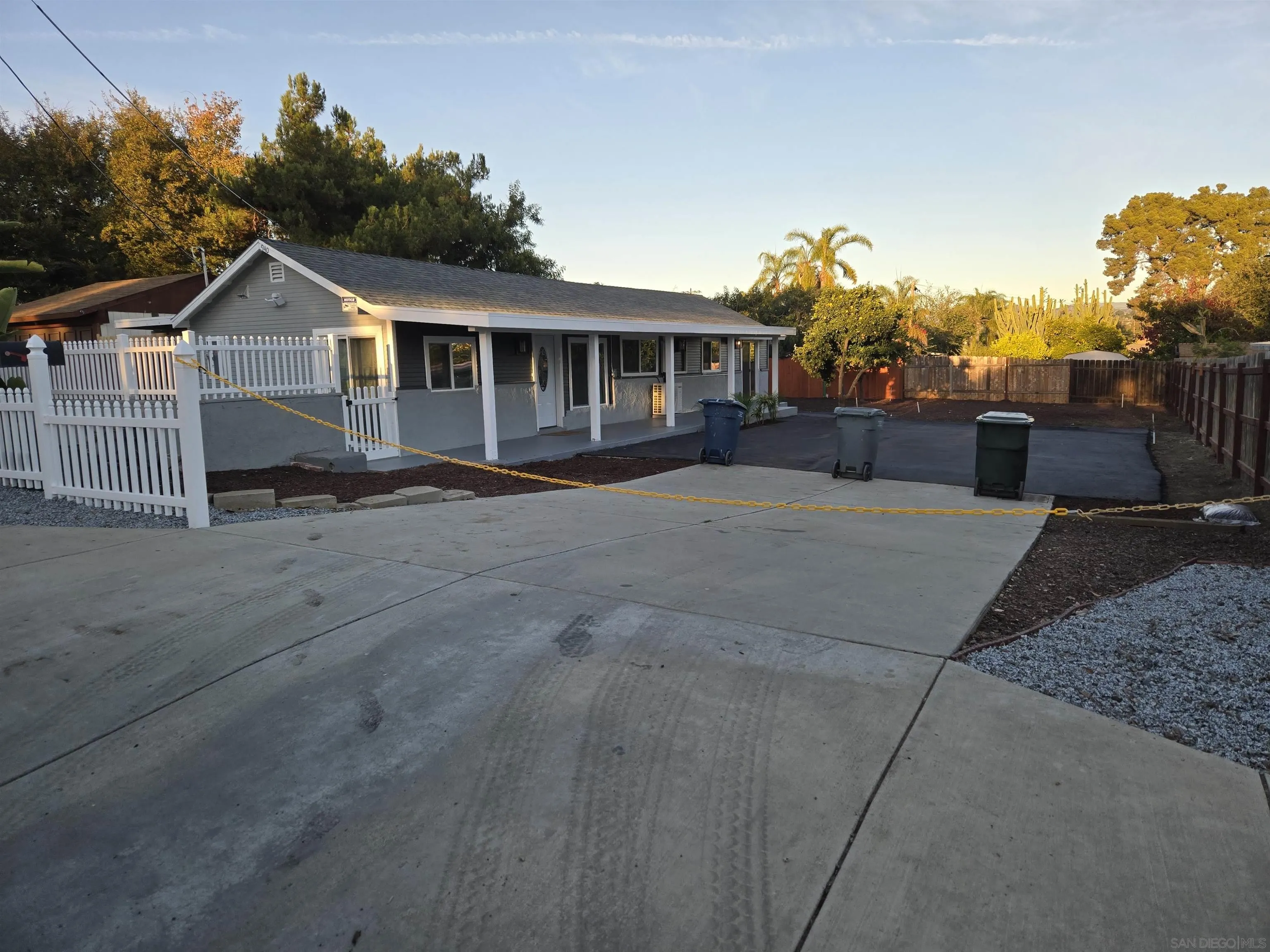 https://cdn.realtyfeed.com/cdn/127/250044706/aa6b80bfffd083dfc581e9139ce723e0.webp