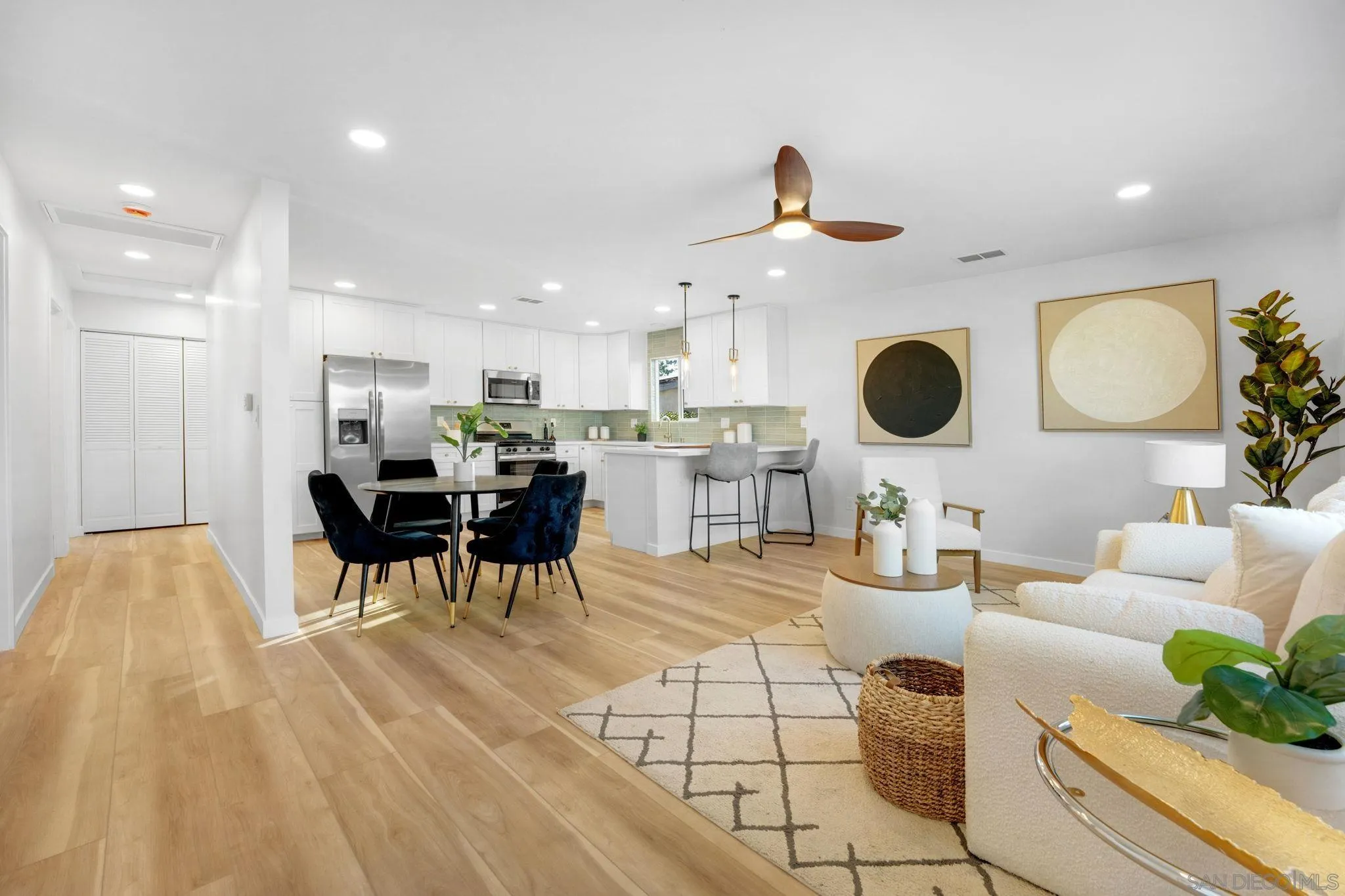 https://cdn.realtyfeed.com/cdn/127/250044718/5752b253421991bacf83d13b6577138d.webp