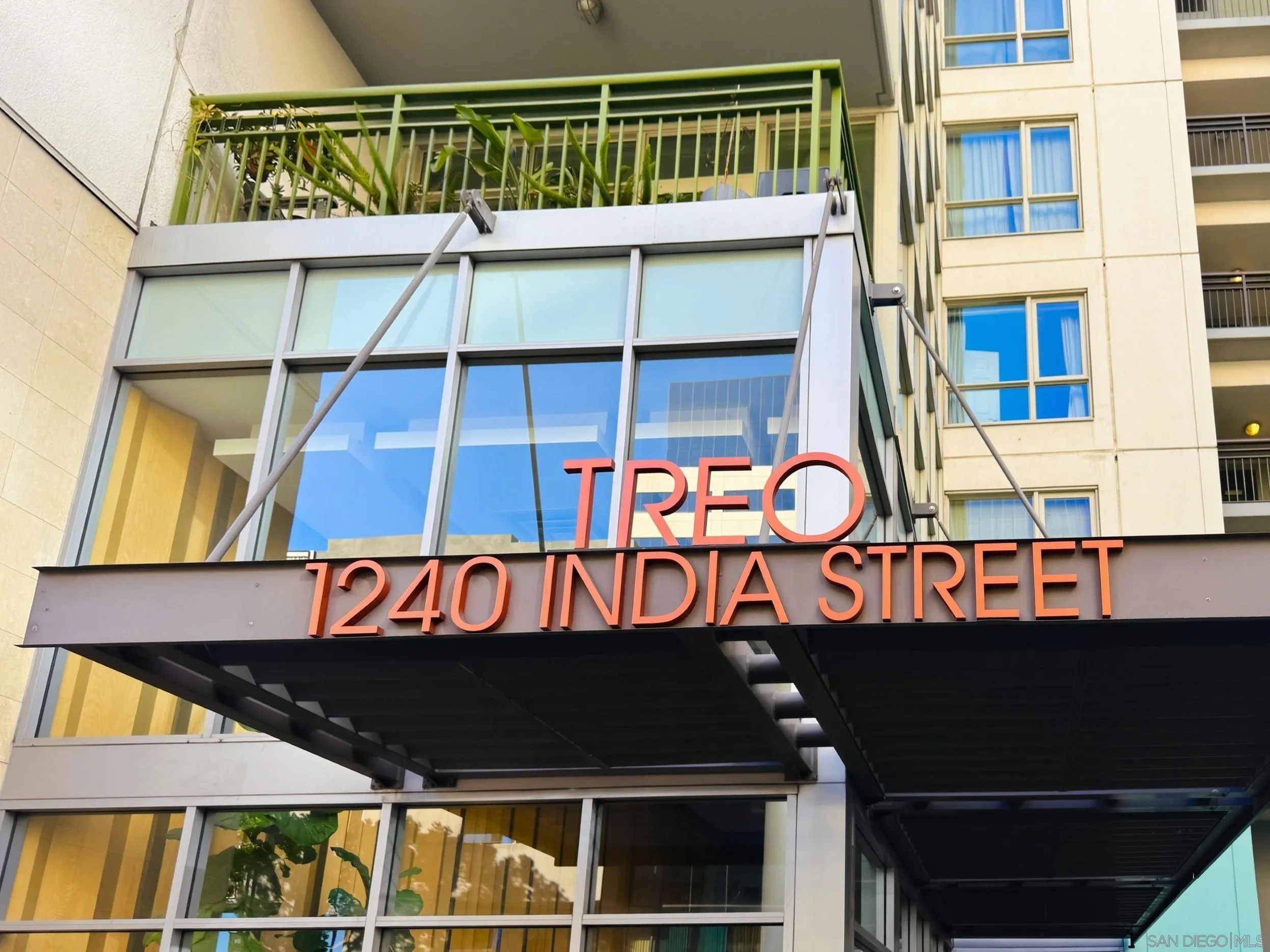 https://cdn.realtyfeed.com/cdn/127/250044732/136297afed47e7ac9fc82434e0337ae8.webp
