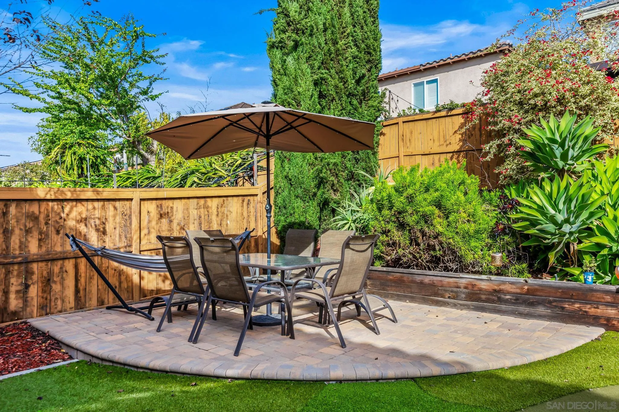 https://cdn.realtyfeed.com/cdn/127/250044741/b383e41836cdd057f5385a685b4c6514.webp
