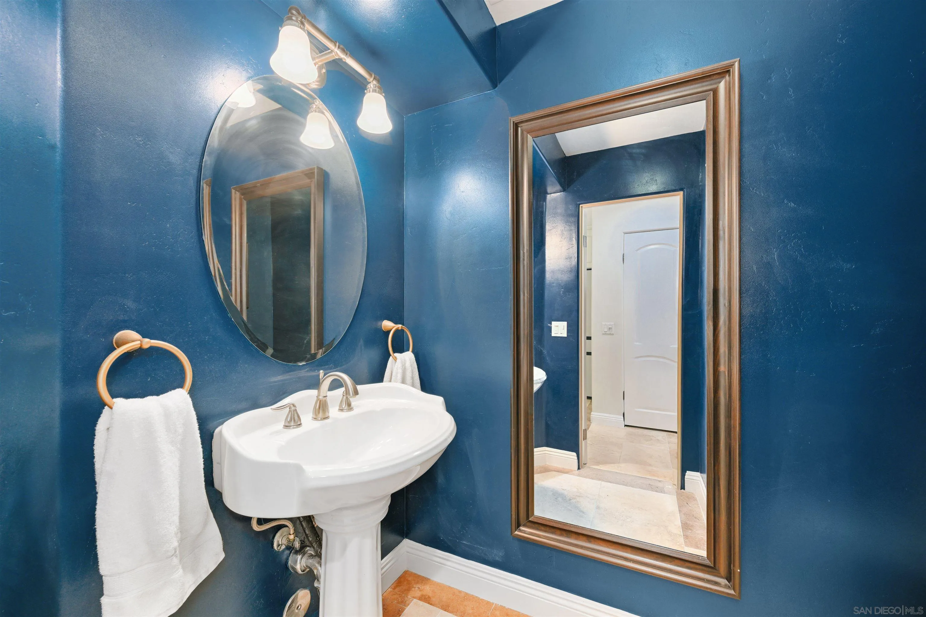 Photo #19: 250044743 Listing: Photo #19