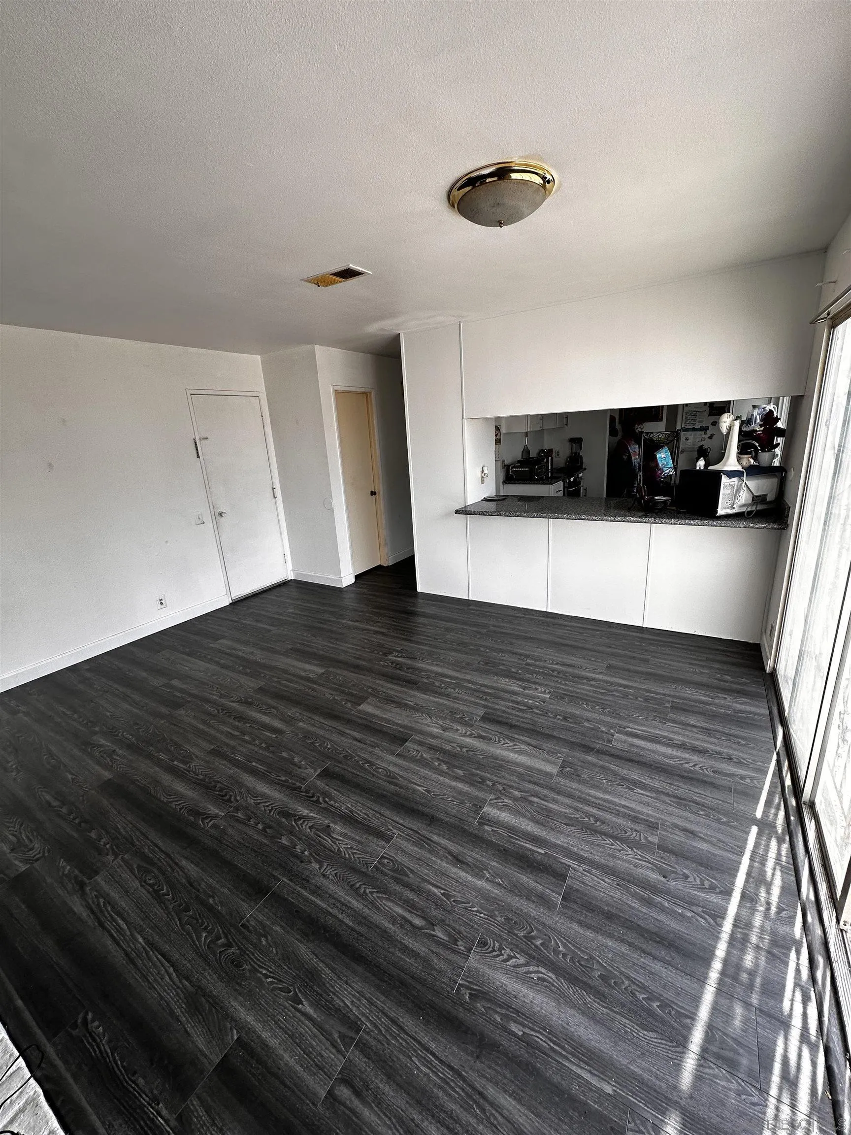 https://cdn.realtyfeed.com/cdn/127/250044749/7095169dd39892538ad6b302dedea742.webp