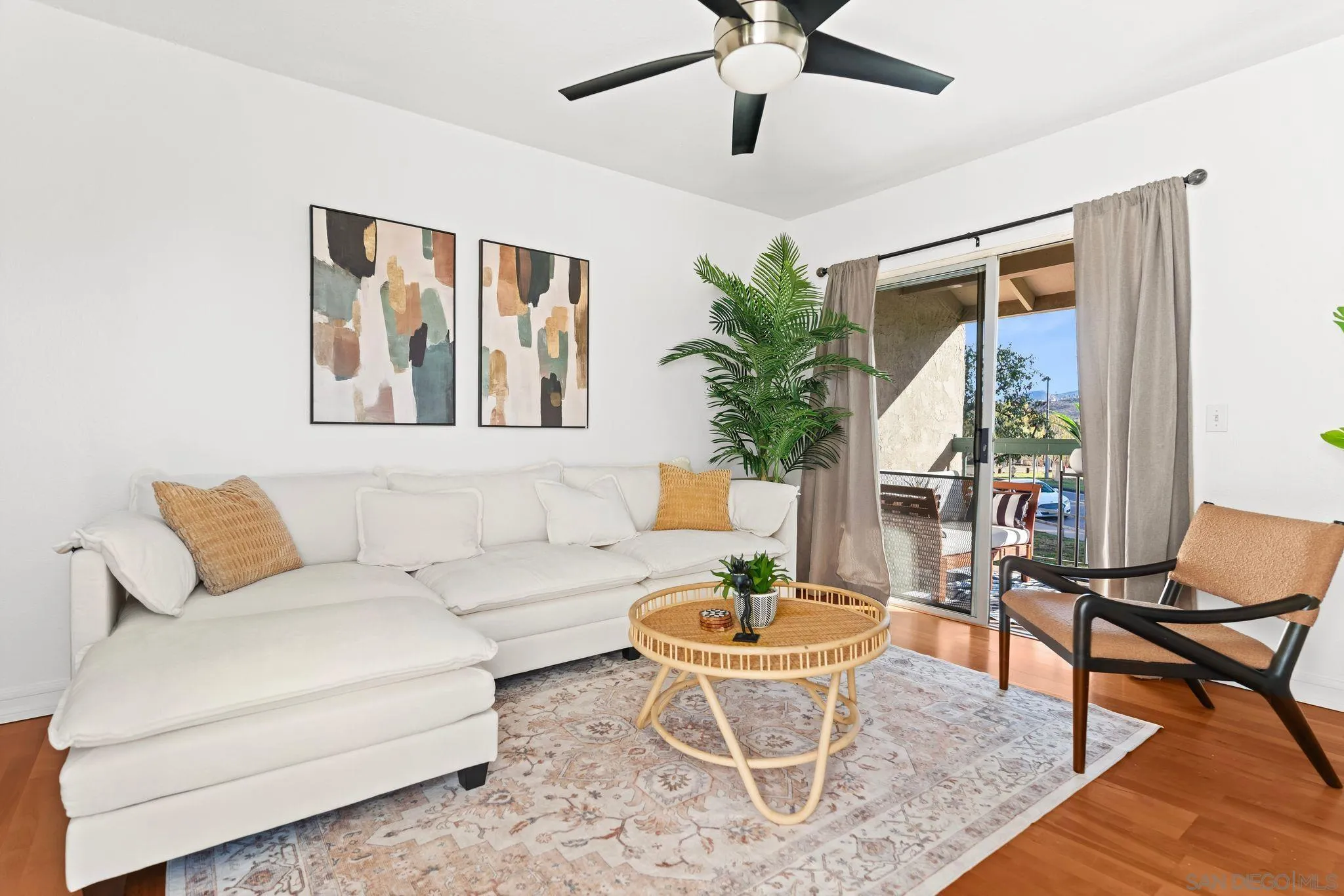 Photo #3: 250044752 Listing: Photo #3