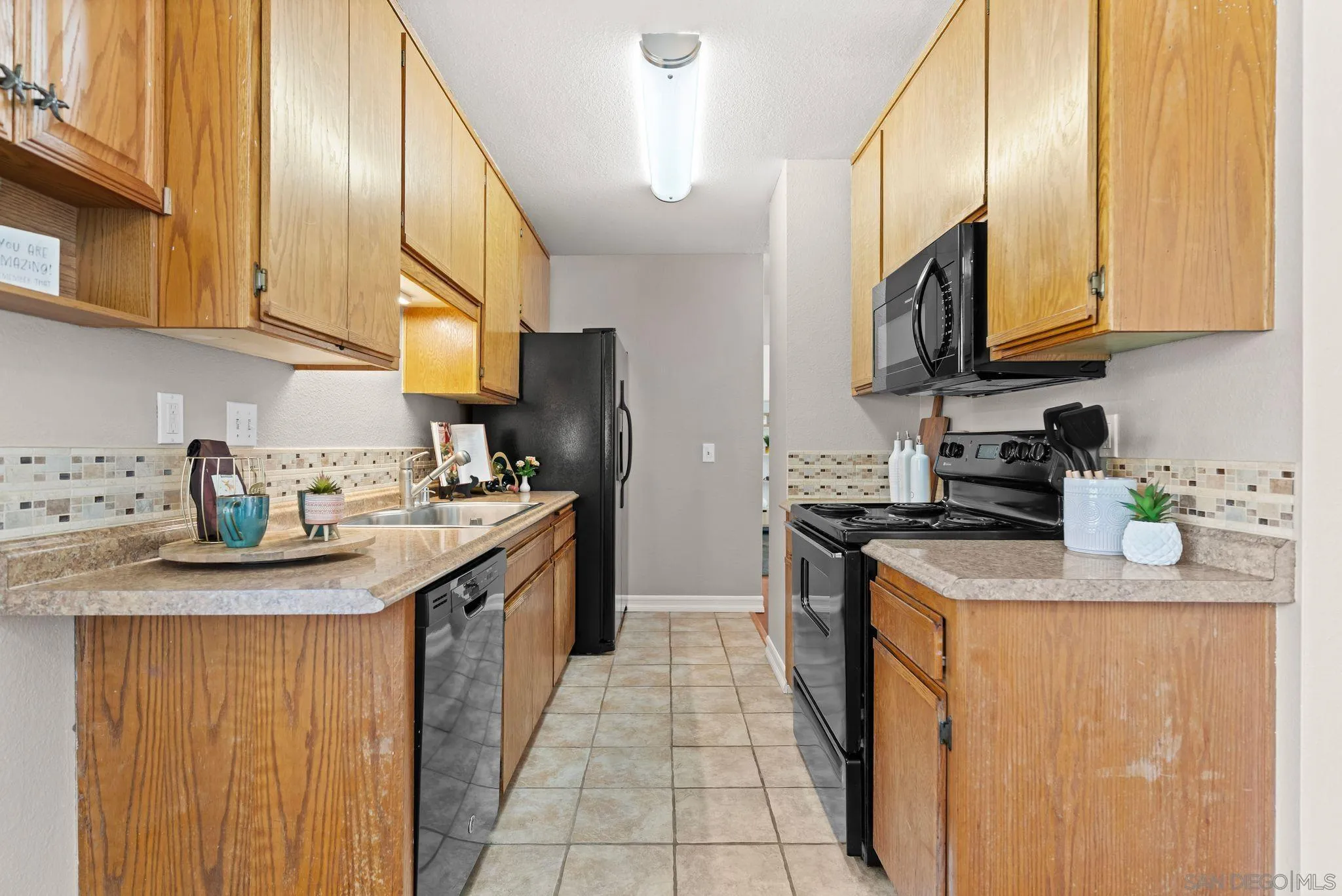 Photo #6: 250044752 Listing: Photo #6