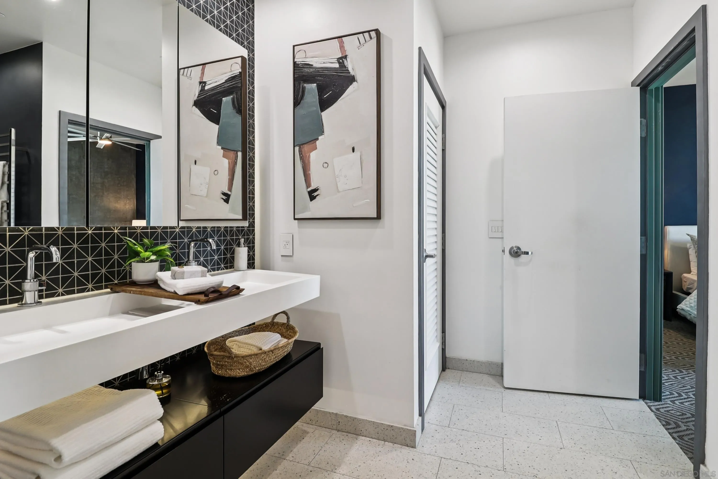 Photo #20: 250044757 Listing: Photo #20