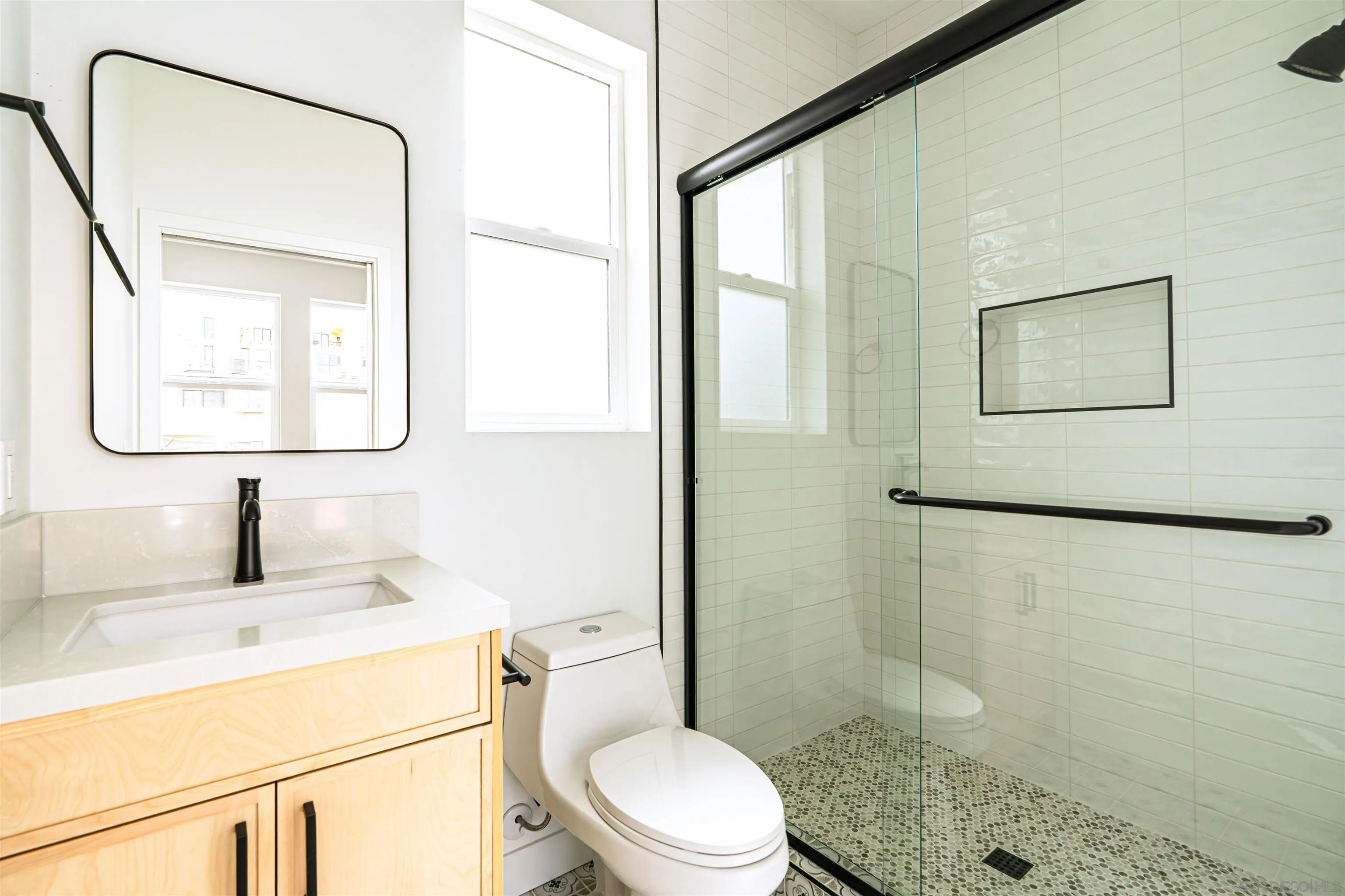 https://cdn.realtyfeed.com/cdn/127/250044763/84553a18ec77fb633c11ed257ef9571b.webp
