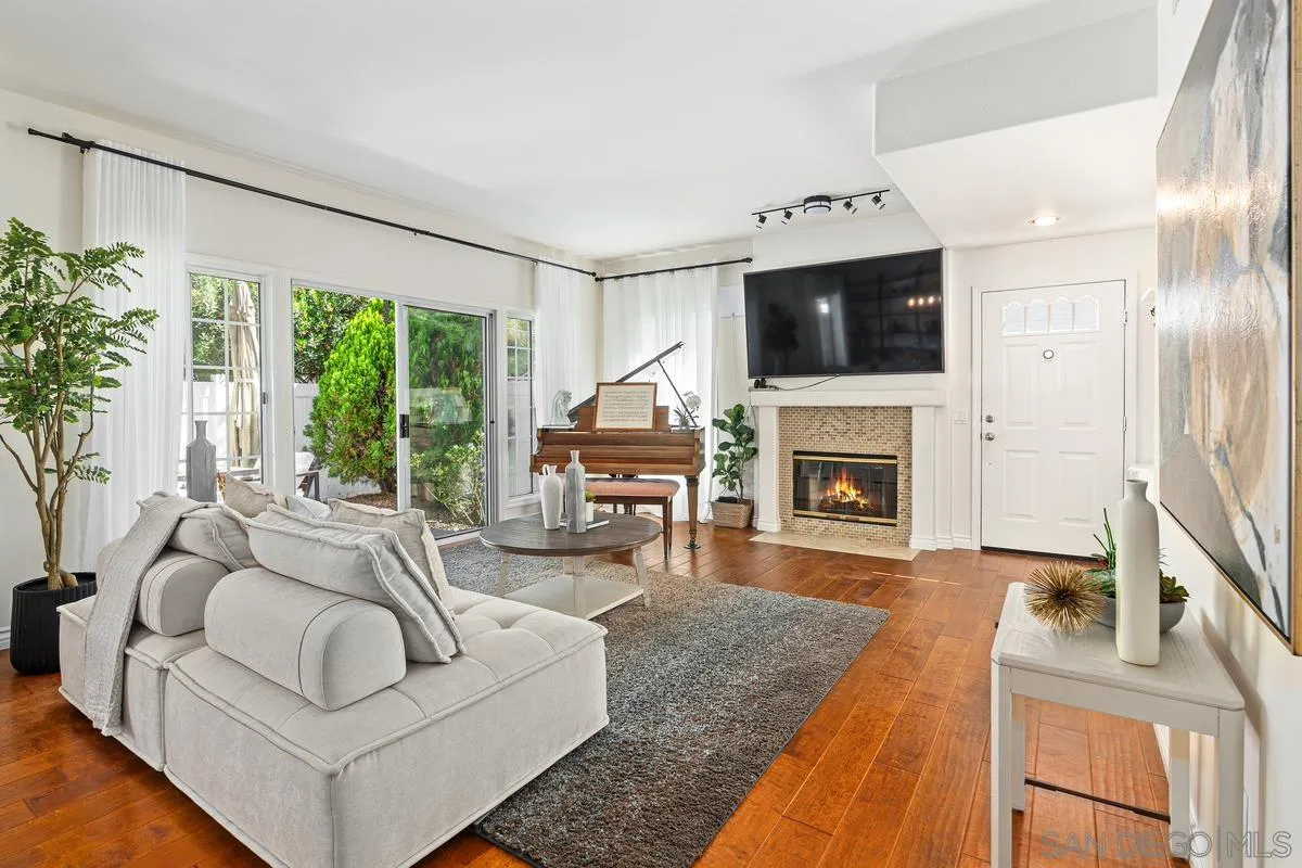 Photo #6: 250044767 Listing: Photo #6