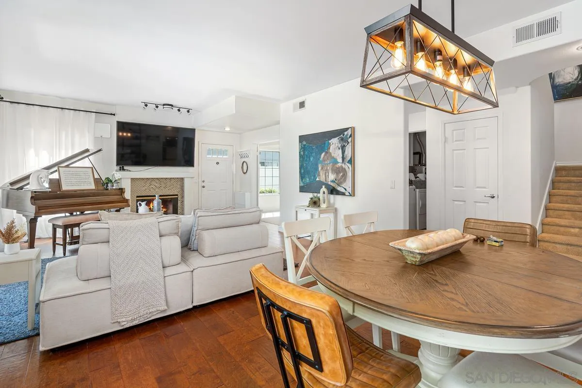 Photo #5: 250044767 Listing: Photo #5