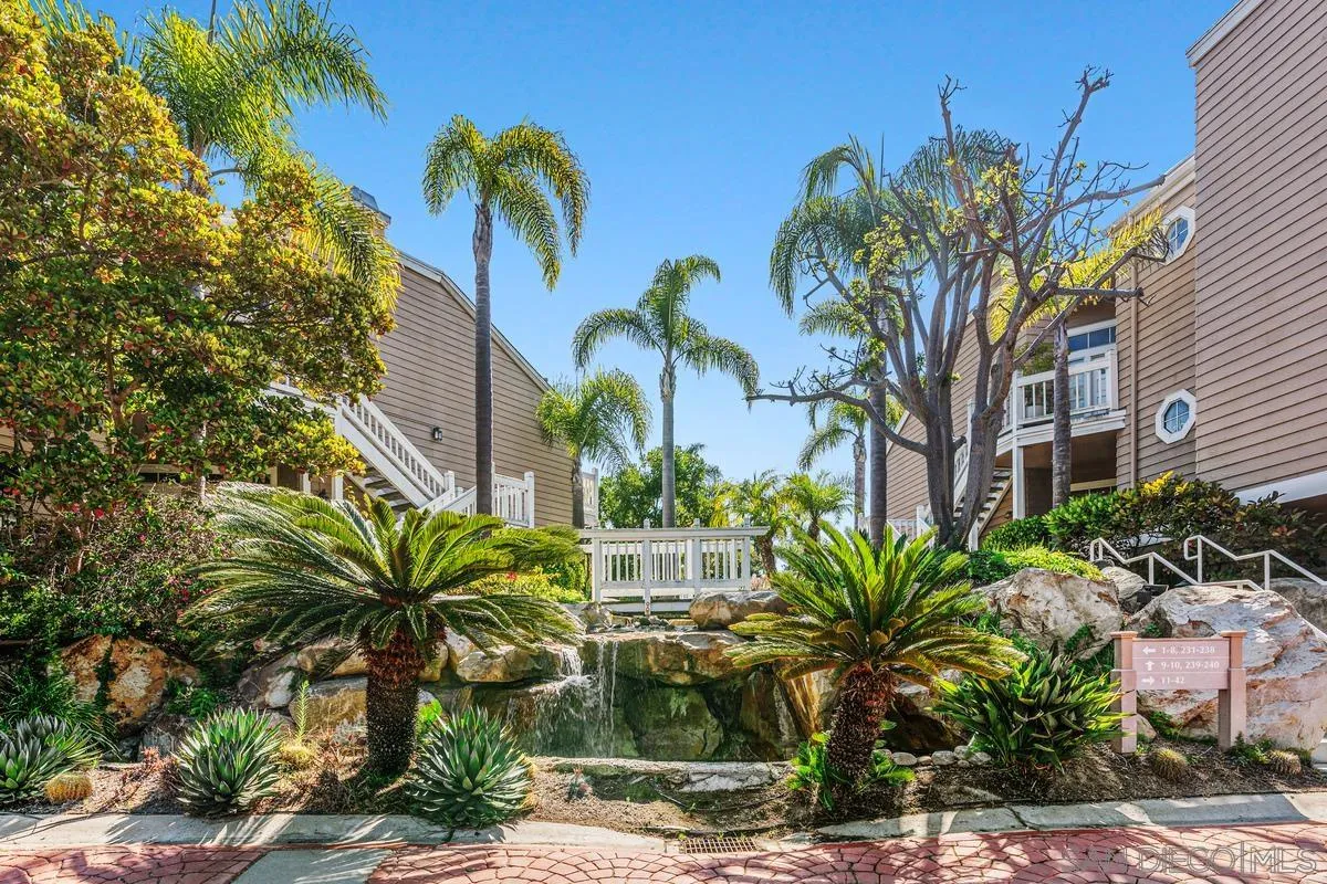 Photo #35: 250044767 Listing: Photo #35