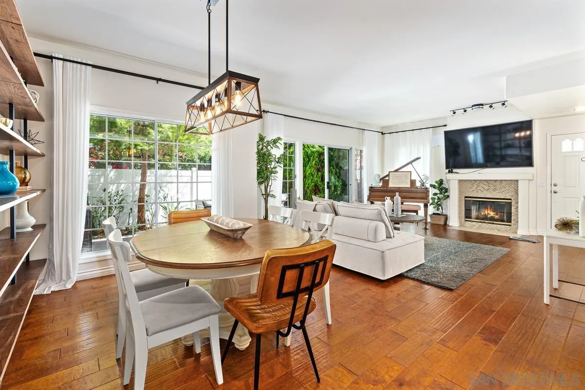 Photo #10: 250044767 Listing: Photo #10