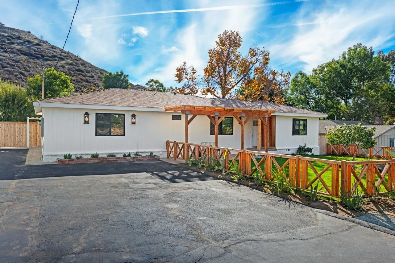 https://cdn.realtyfeed.com/cdn/127/250044768/431f40baed5f960452910801230a0271.webp