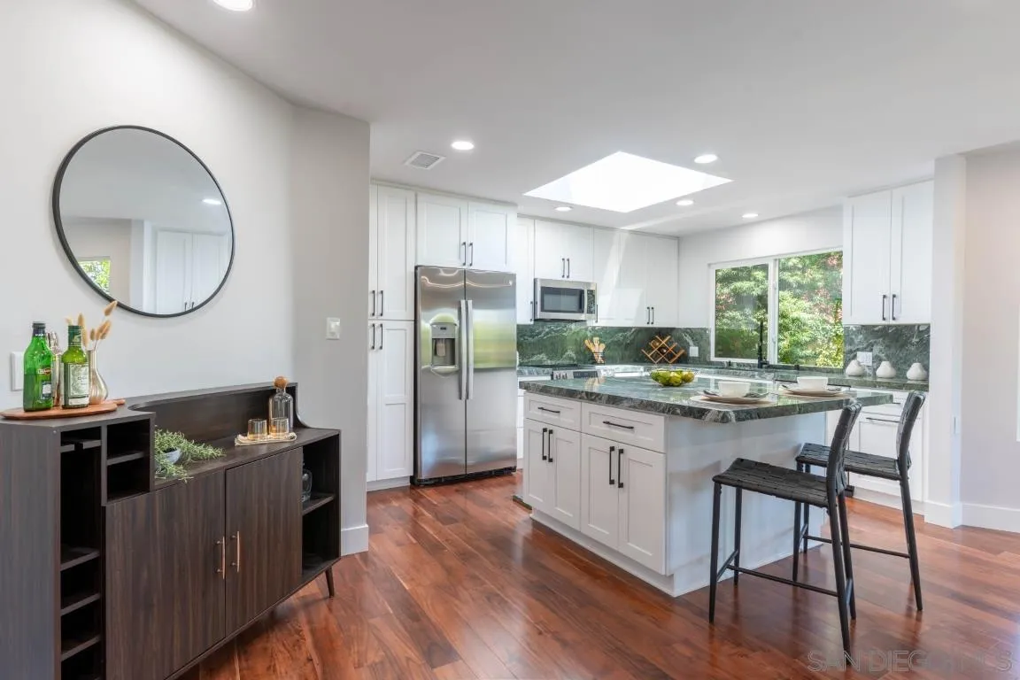 https://cdn.realtyfeed.com/cdn/127/250044775/7a1e3848e180fe51e31b38b30753c2bf.webp