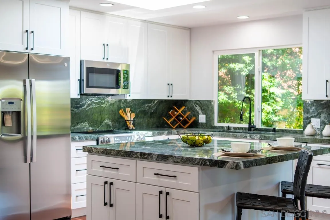 https://cdn.realtyfeed.com/cdn/127/250044775/a7024b6af0fdf5b3c81187292850f8e4.webp