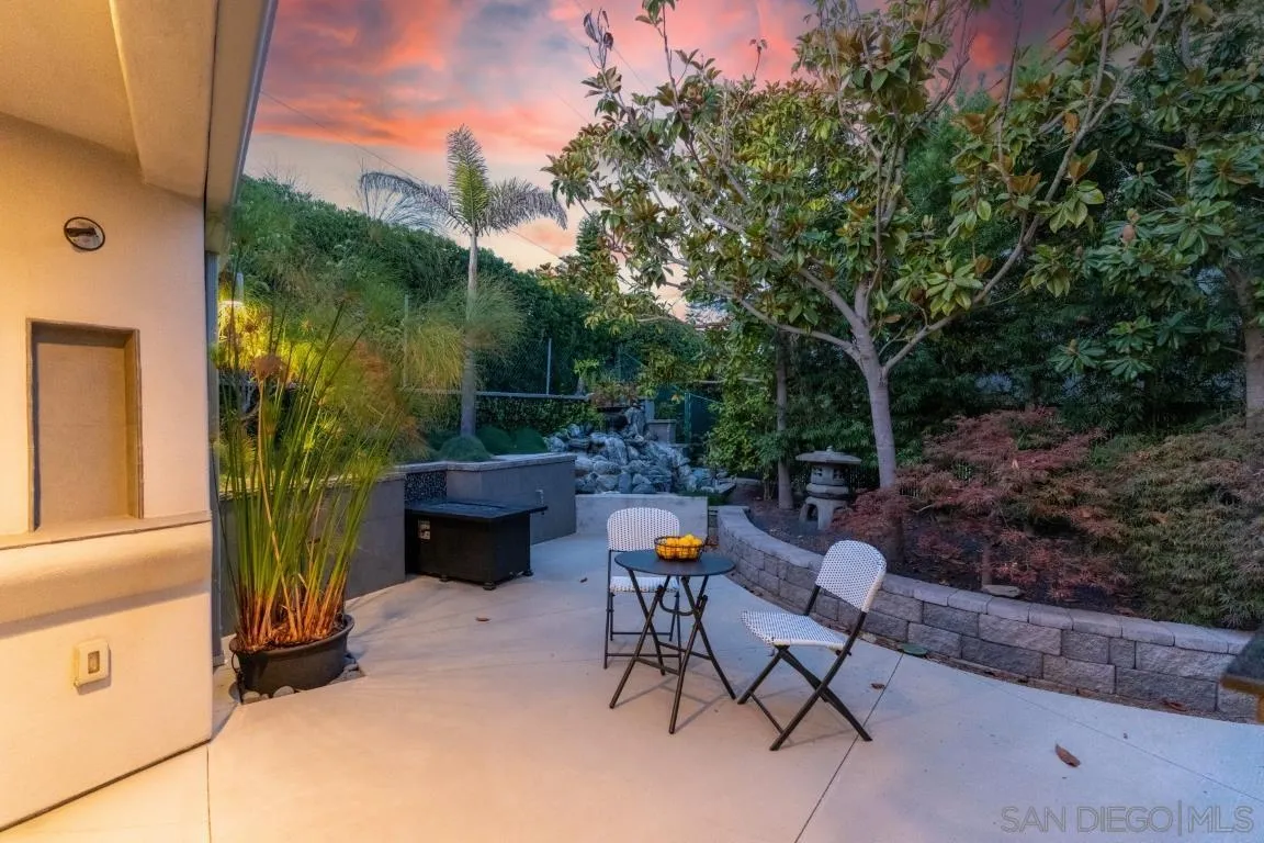 https://cdn.realtyfeed.com/cdn/127/250044775/accde5104e1e1dfe5671f174282e9b35.webp