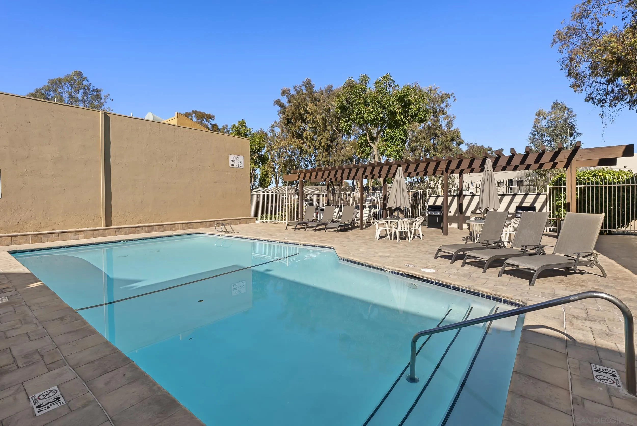 https://cdn.realtyfeed.com/cdn/127/250044789/370e28e183239a6af24079a498173a94.webp