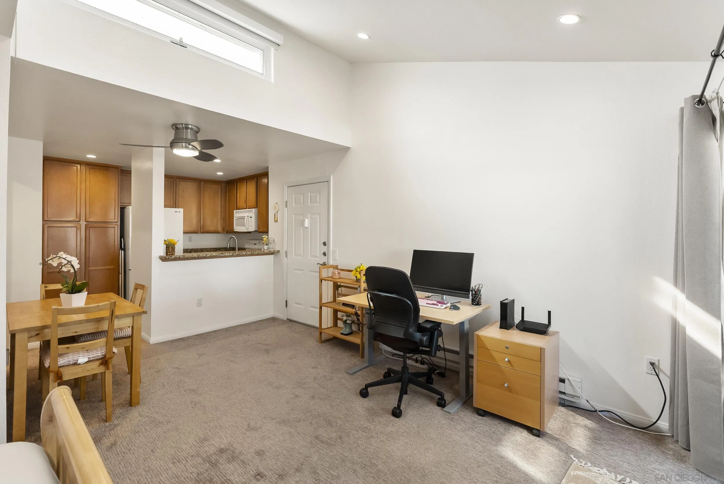https://cdn.realtyfeed.com/cdn/127/250044789/4ab958885a52a576aab7cbd653124602.webp