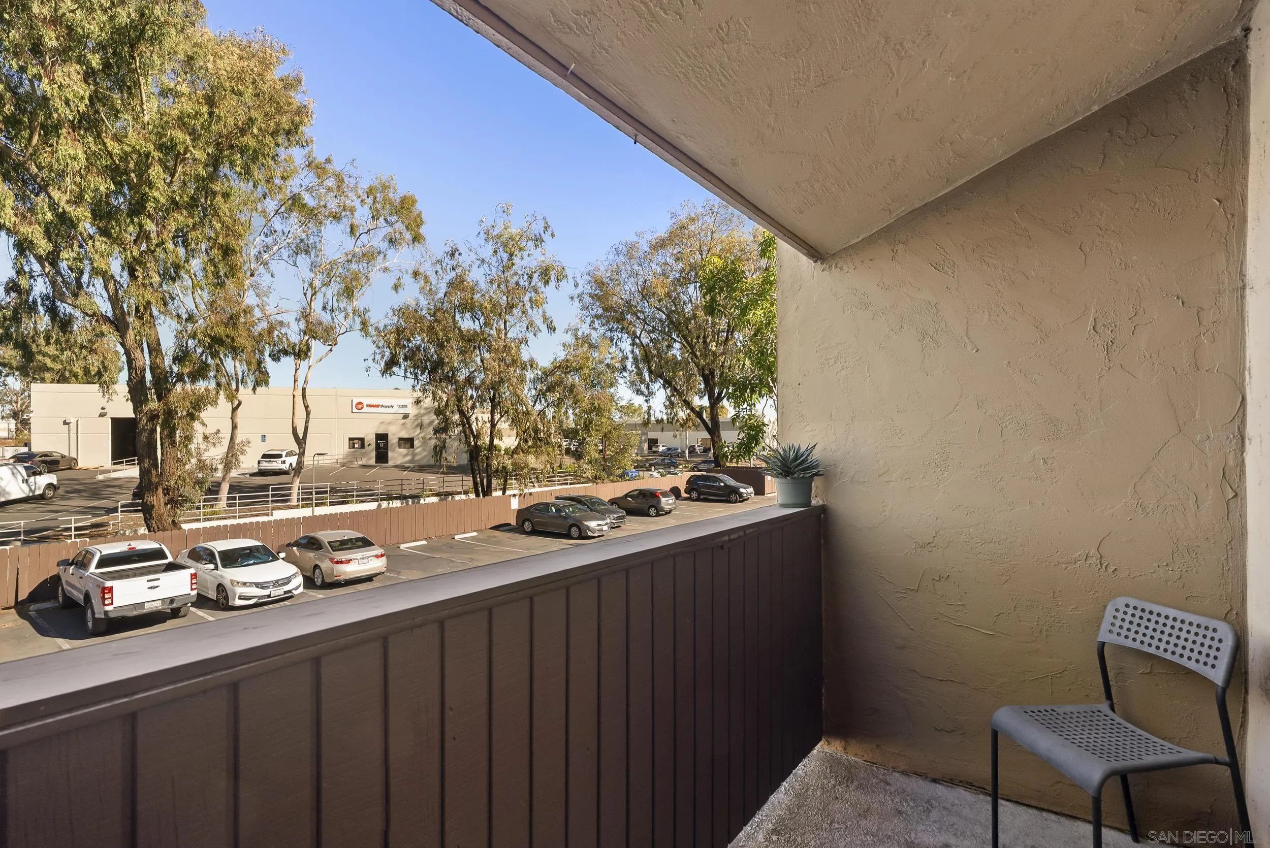 https://cdn.realtyfeed.com/cdn/127/250044789/c0ccc6b8ca515aa335c212a5095179dd.webp