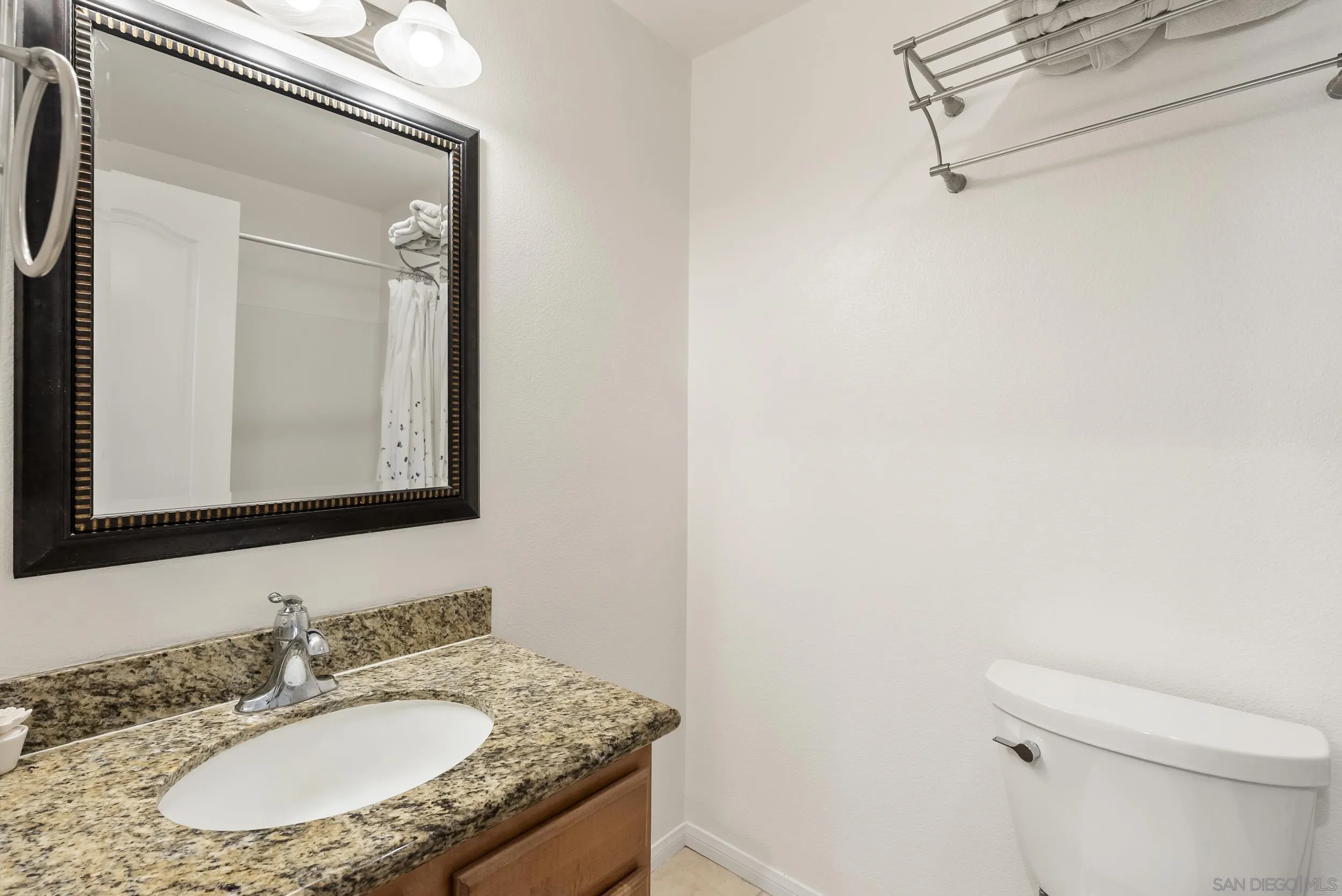 https://cdn.realtyfeed.com/cdn/127/250044789/dc071d0aac899d8944482bab928b3872.webp