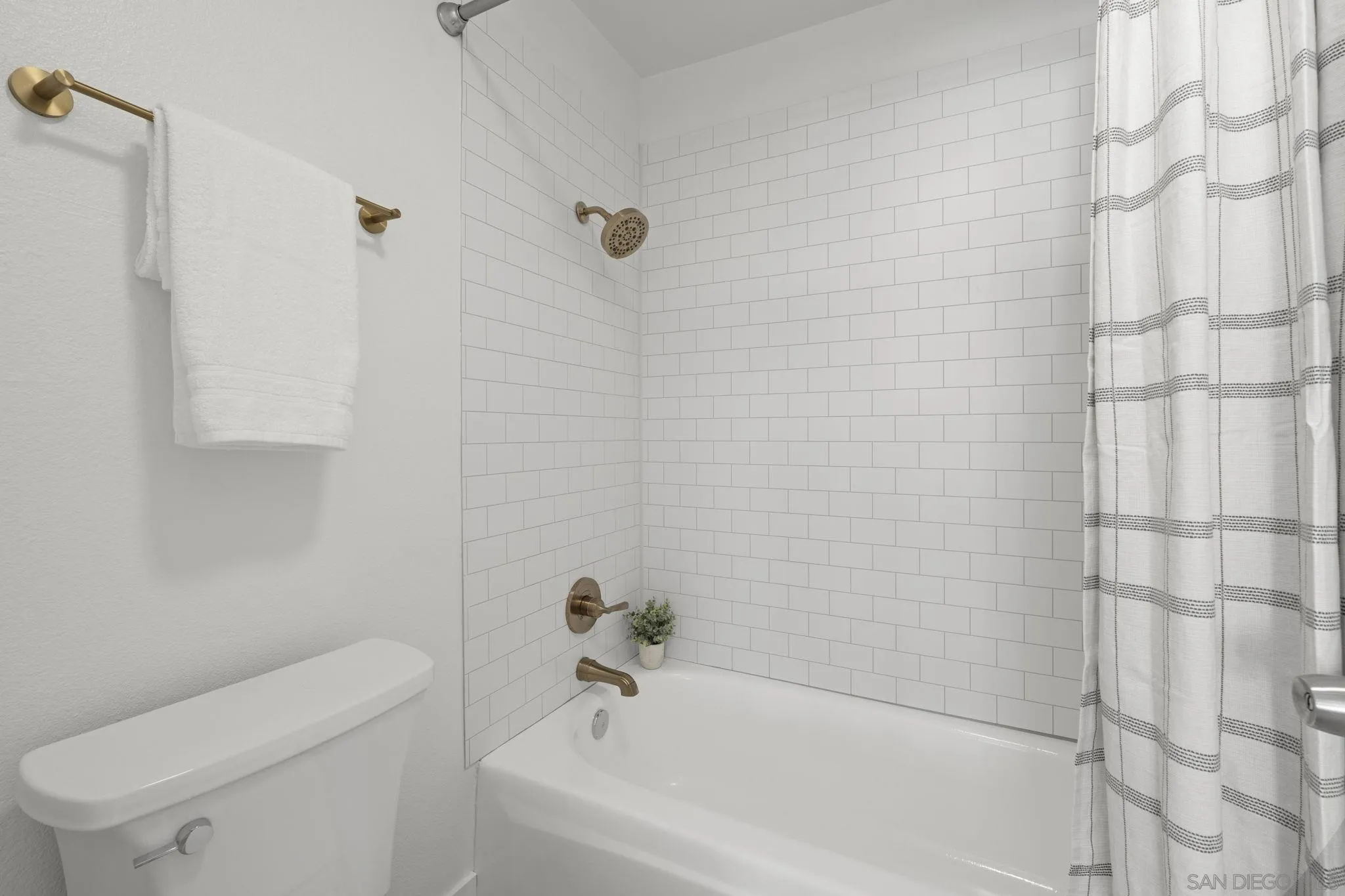 Photo #26: 250044790 Listing: Photo #26