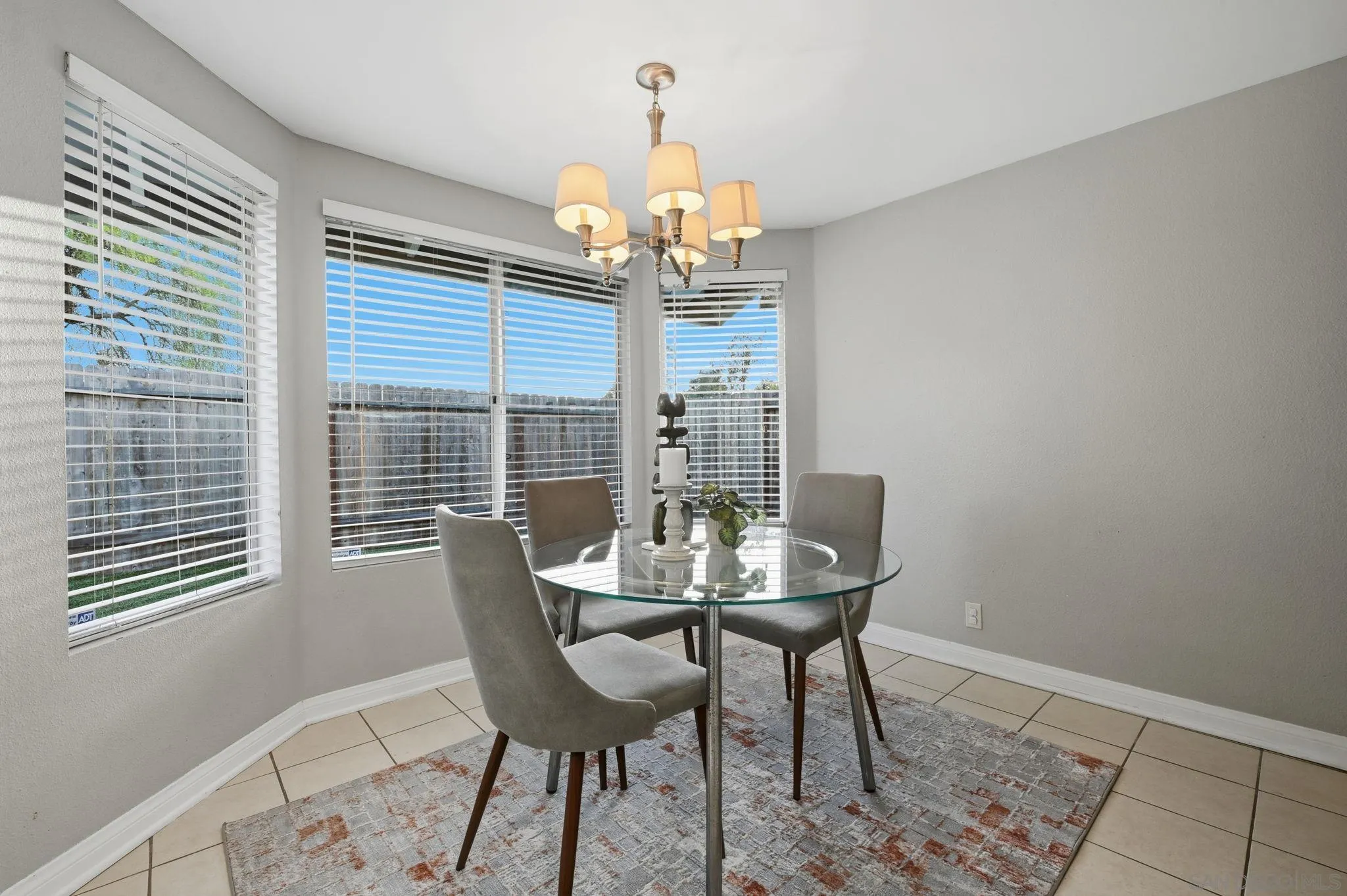 https://cdn.realtyfeed.com/cdn/127/250044805/530be7fcf5750a63325f6b86337498b3.webp