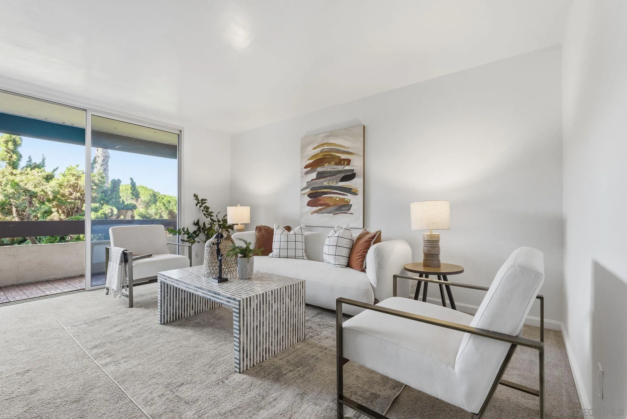 Photo #7: 250044811 Listing: Photo #7