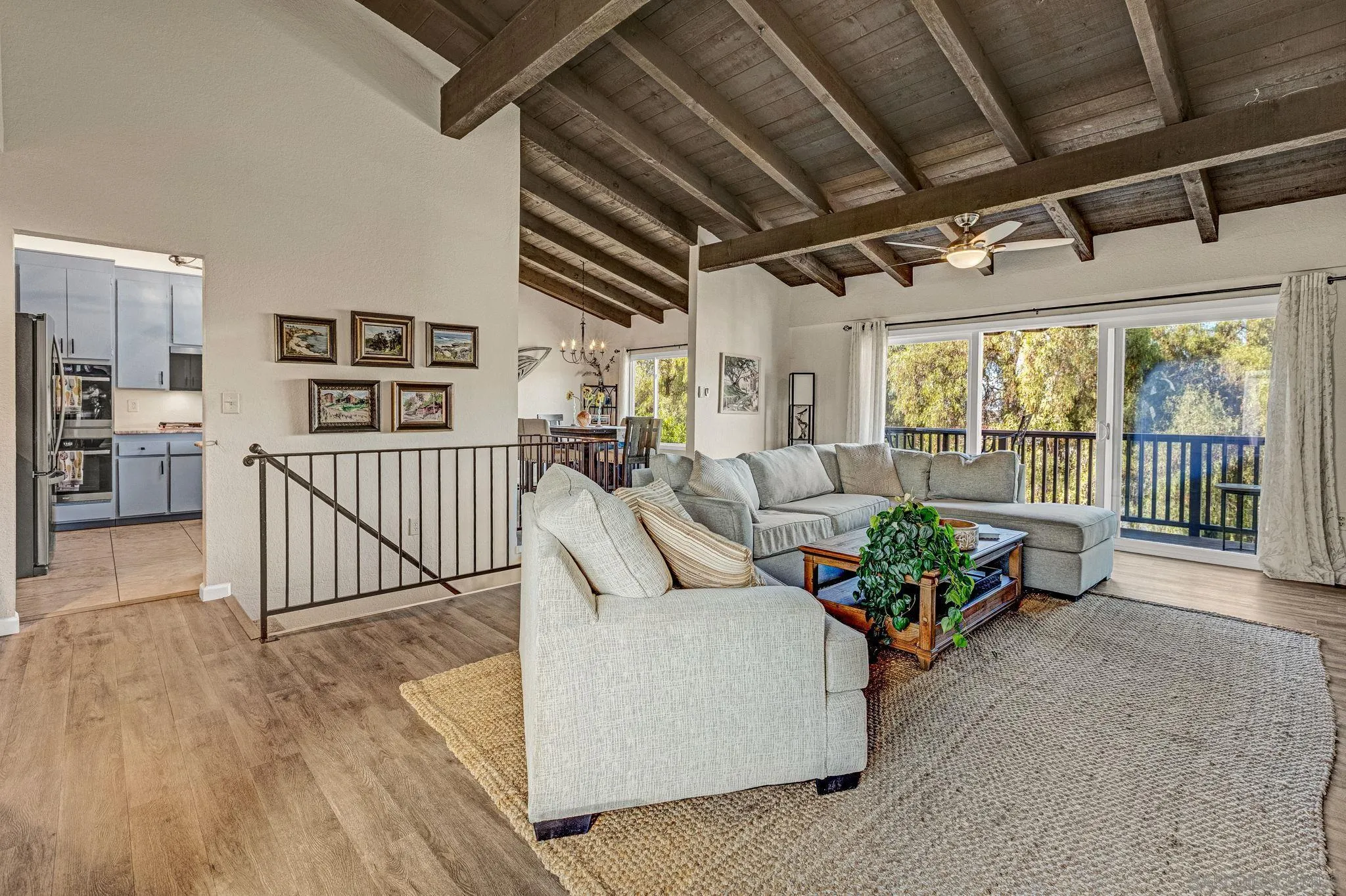 Photo #4: 250044812 Listing: Photo #4