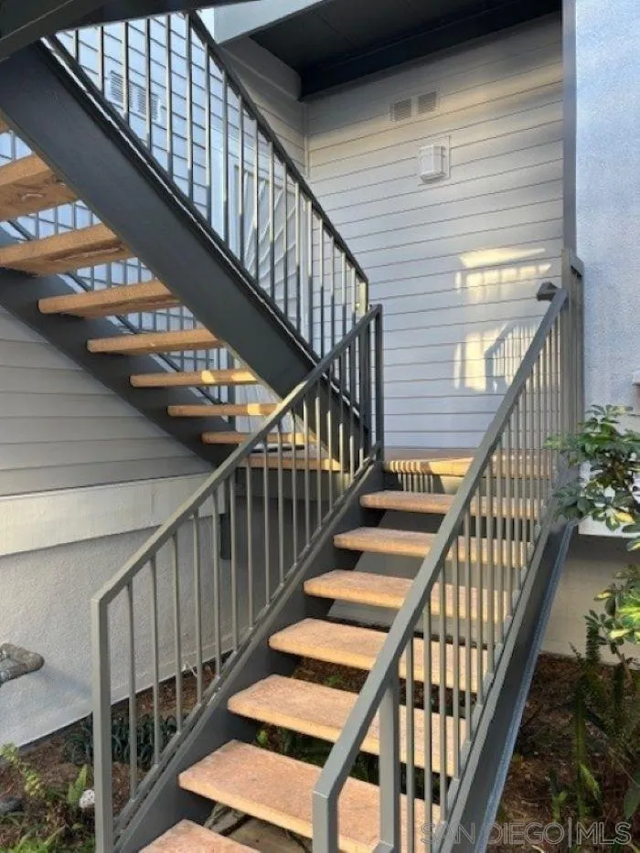 Photo #3: 250044813 Listing: Photo #3