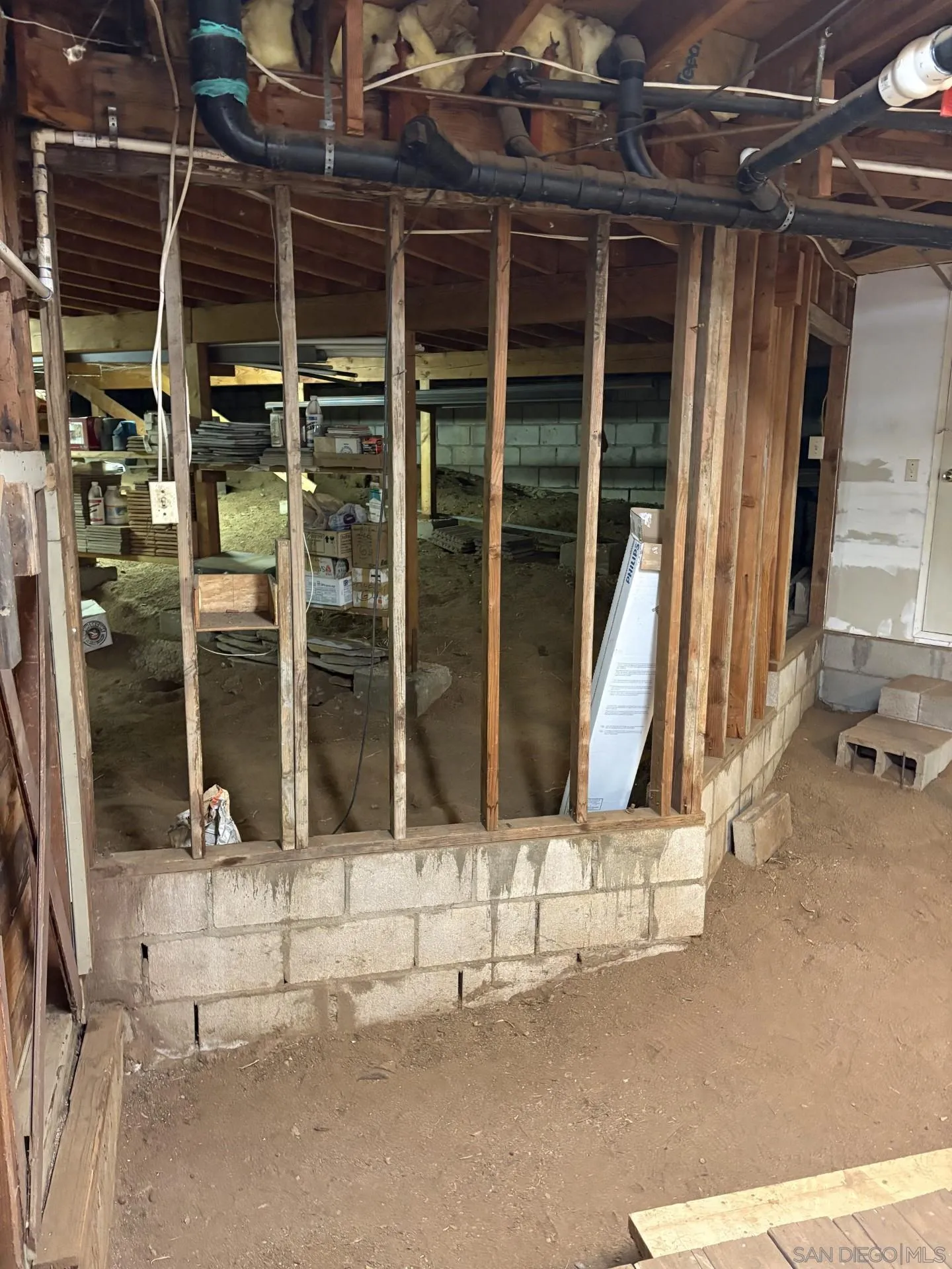 https://cdn.realtyfeed.com/cdn/127/250044826/6250d7dd1eb489e1b44e74299e6962b0.webp