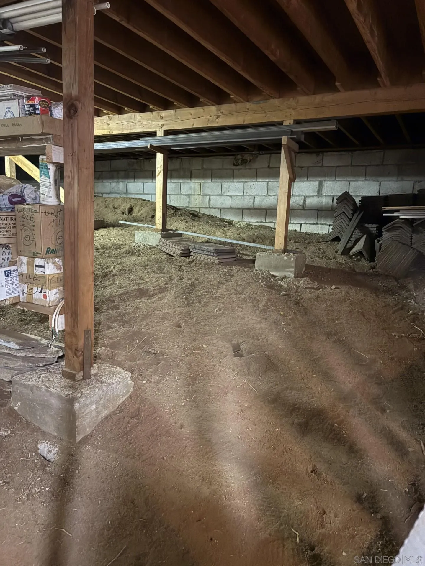 https://cdn.realtyfeed.com/cdn/127/250044826/ef68eb80d766c3db639300f28f5634e8.webp