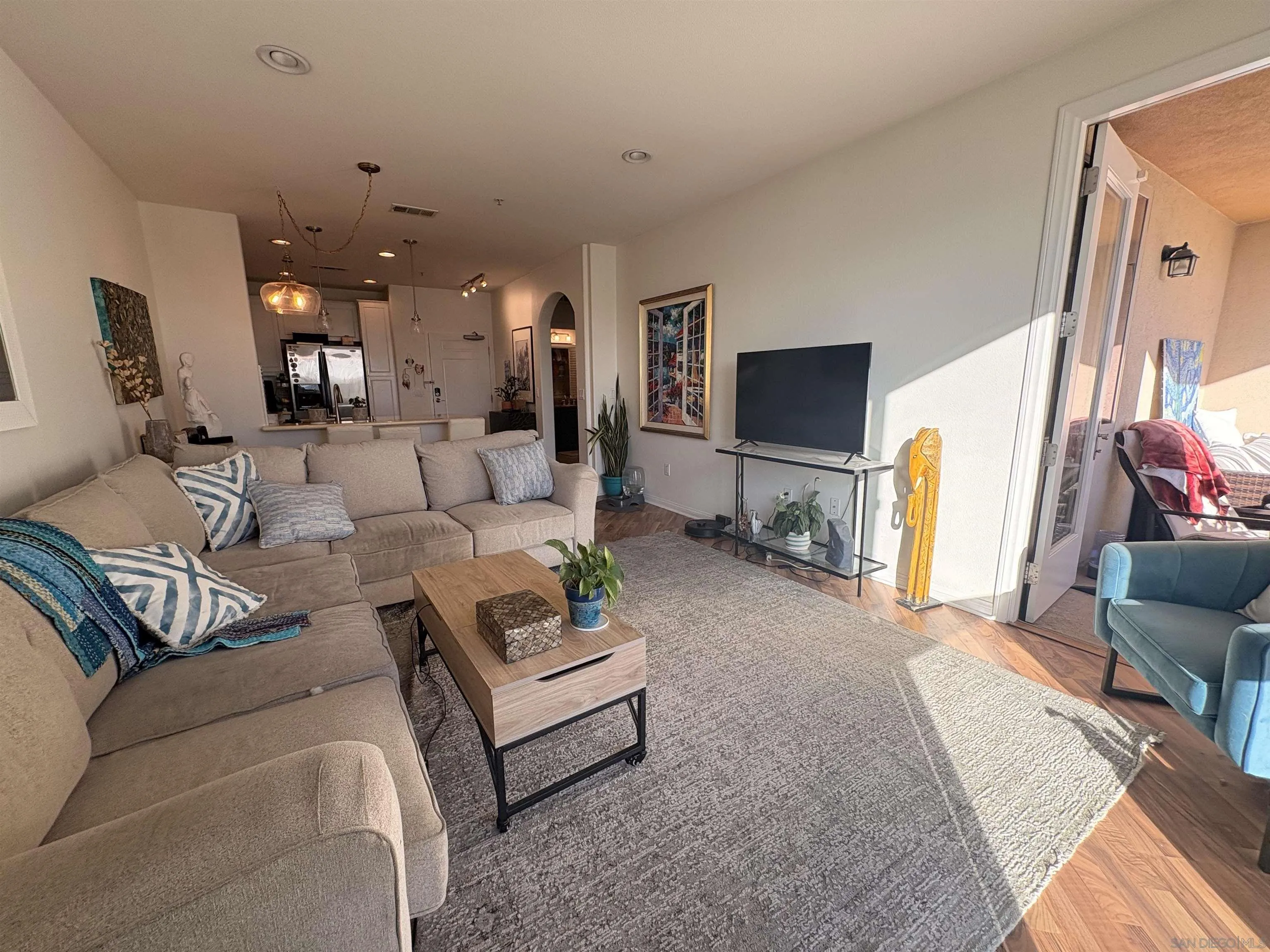 Photo #9: 250044830 Listing: Photo #9