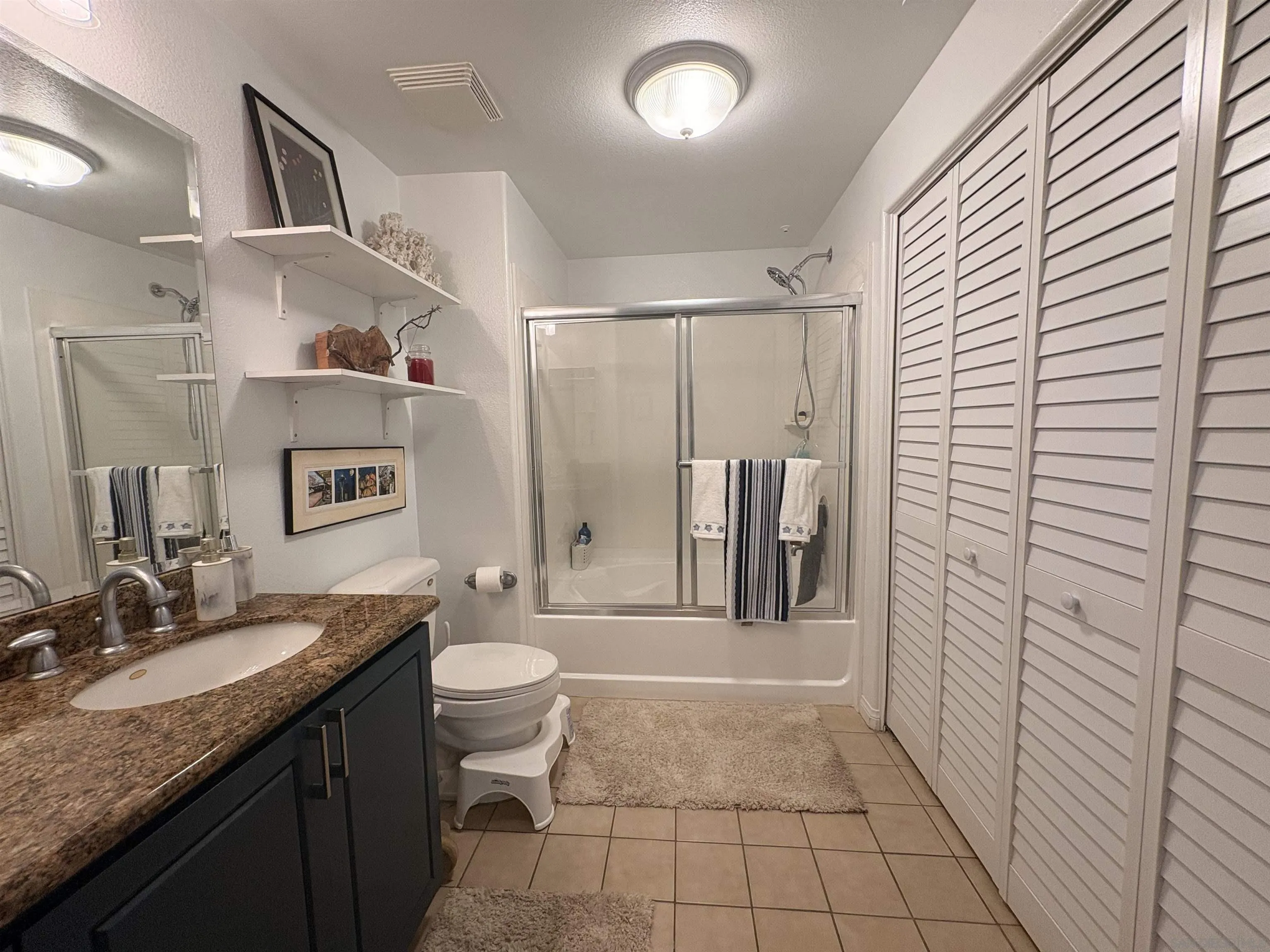 Photo #12: 250044830 Listing: Photo #12