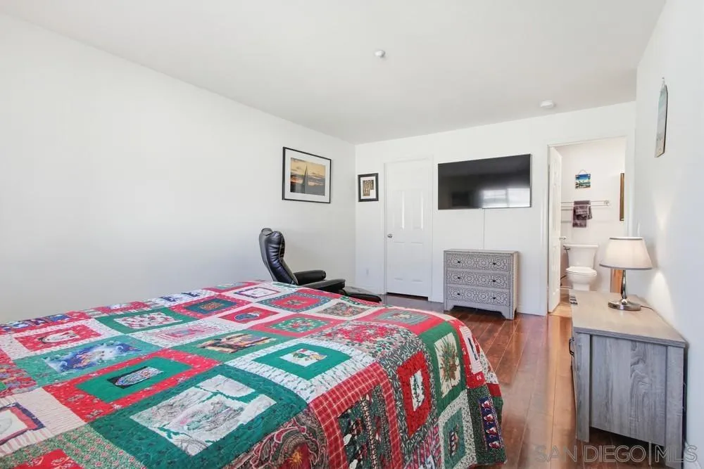 Photo #21: 250044835 Listing: Photo #21