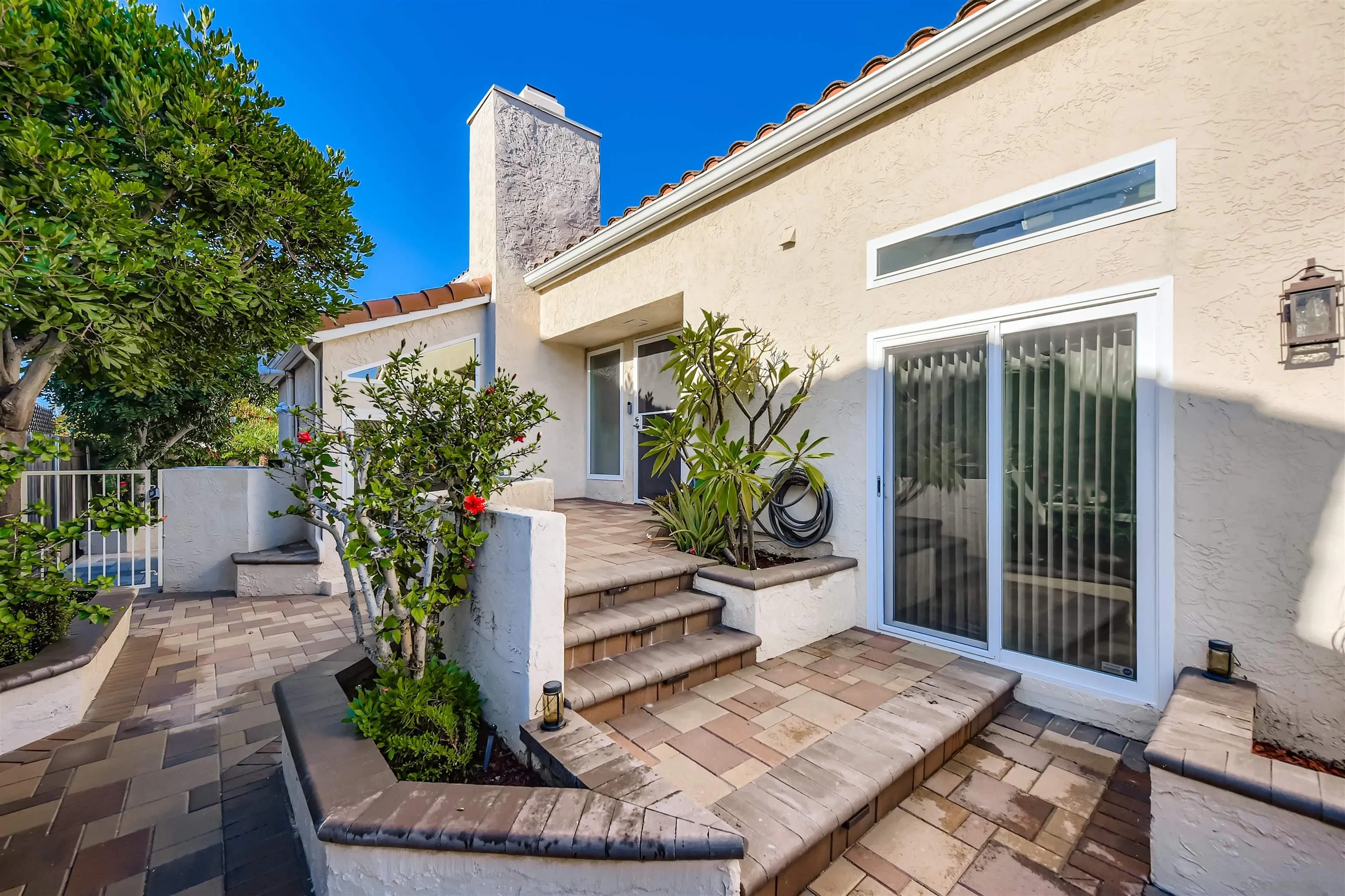 https://cdn.realtyfeed.com/cdn/127/250044836/84f0e02909bf7017b923fea880c95002.webp
