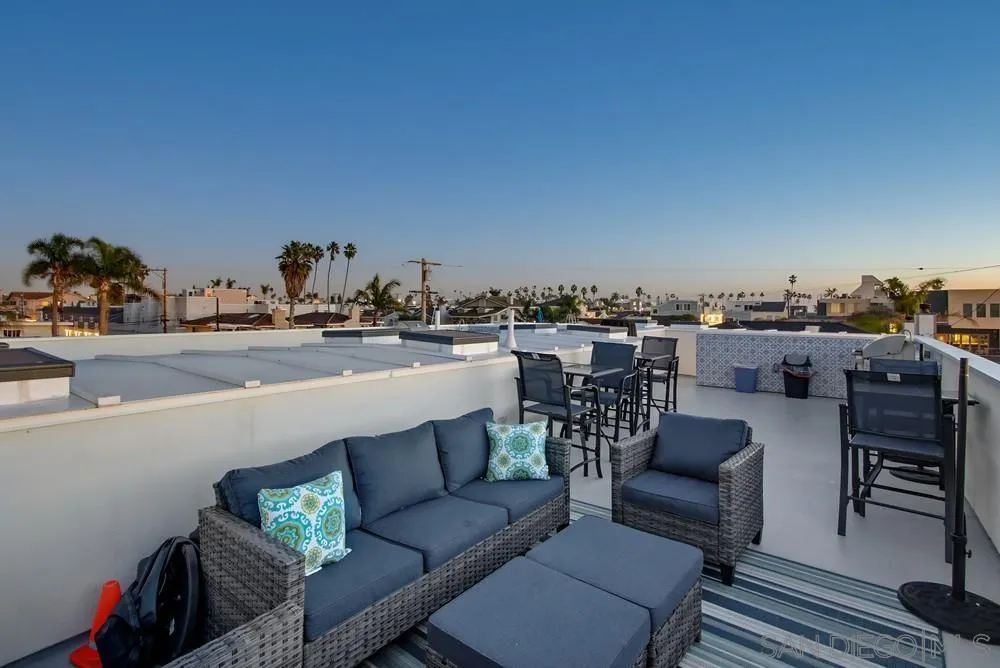 Photo #5: 250044842 Listing: Photo #5