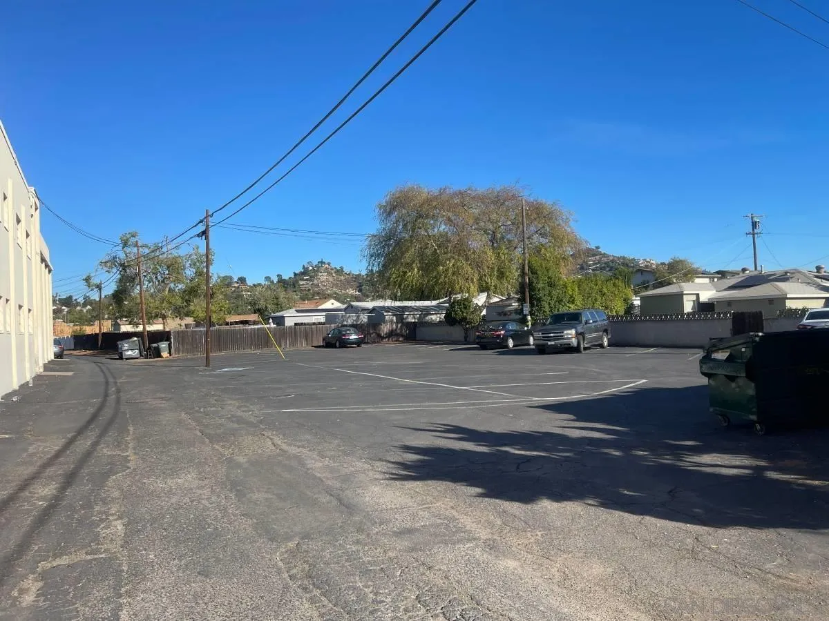 8809 La Mesa Blvd., La Mesa, CA, 91942