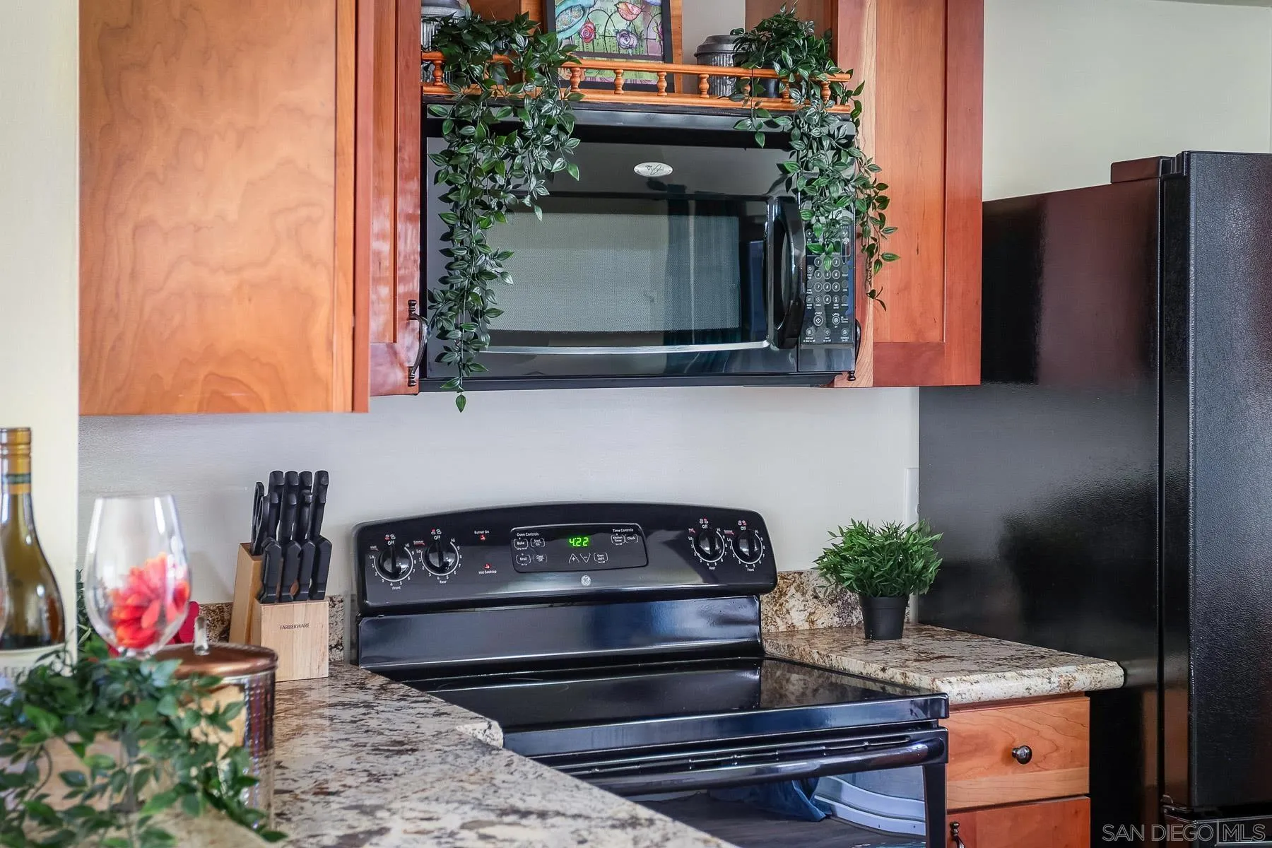 Photo #4: 250044856 Listing: Photo #4