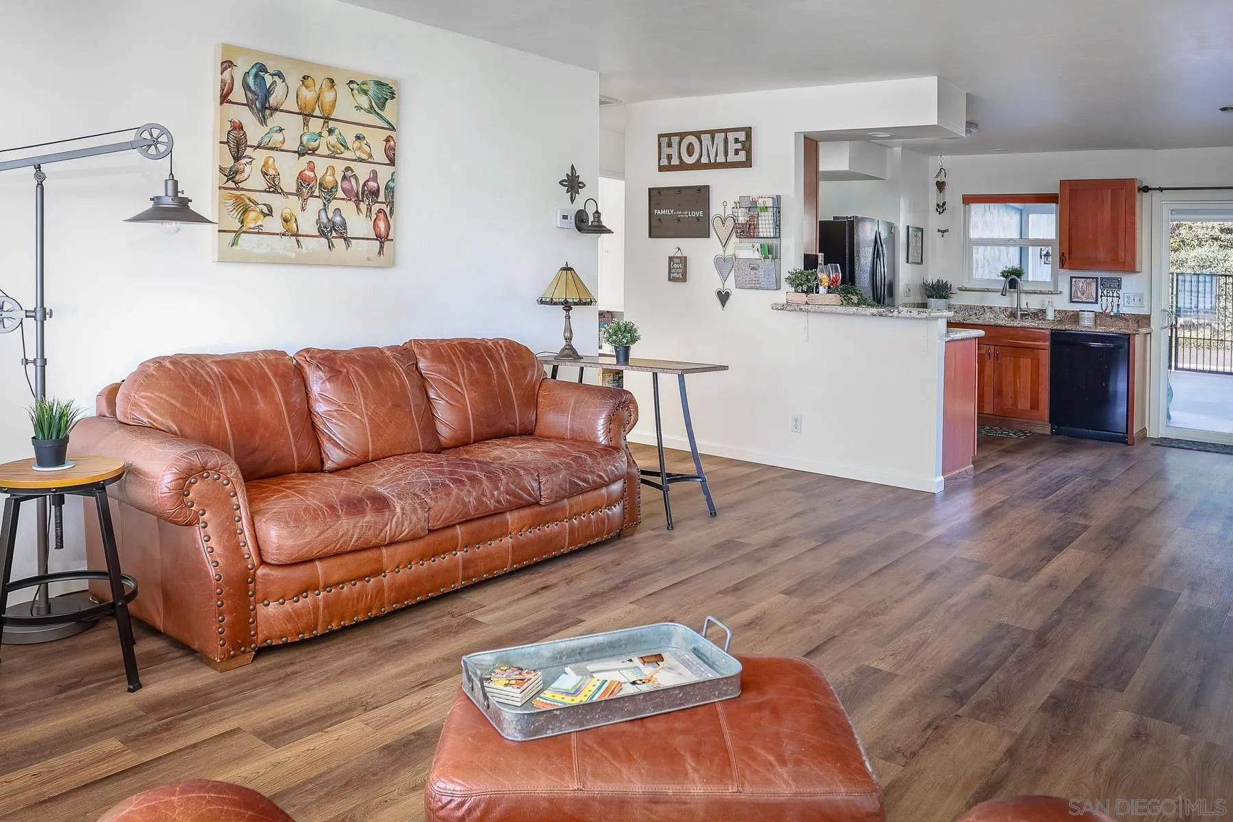 Photo #8: 250044856 Listing: Photo #8