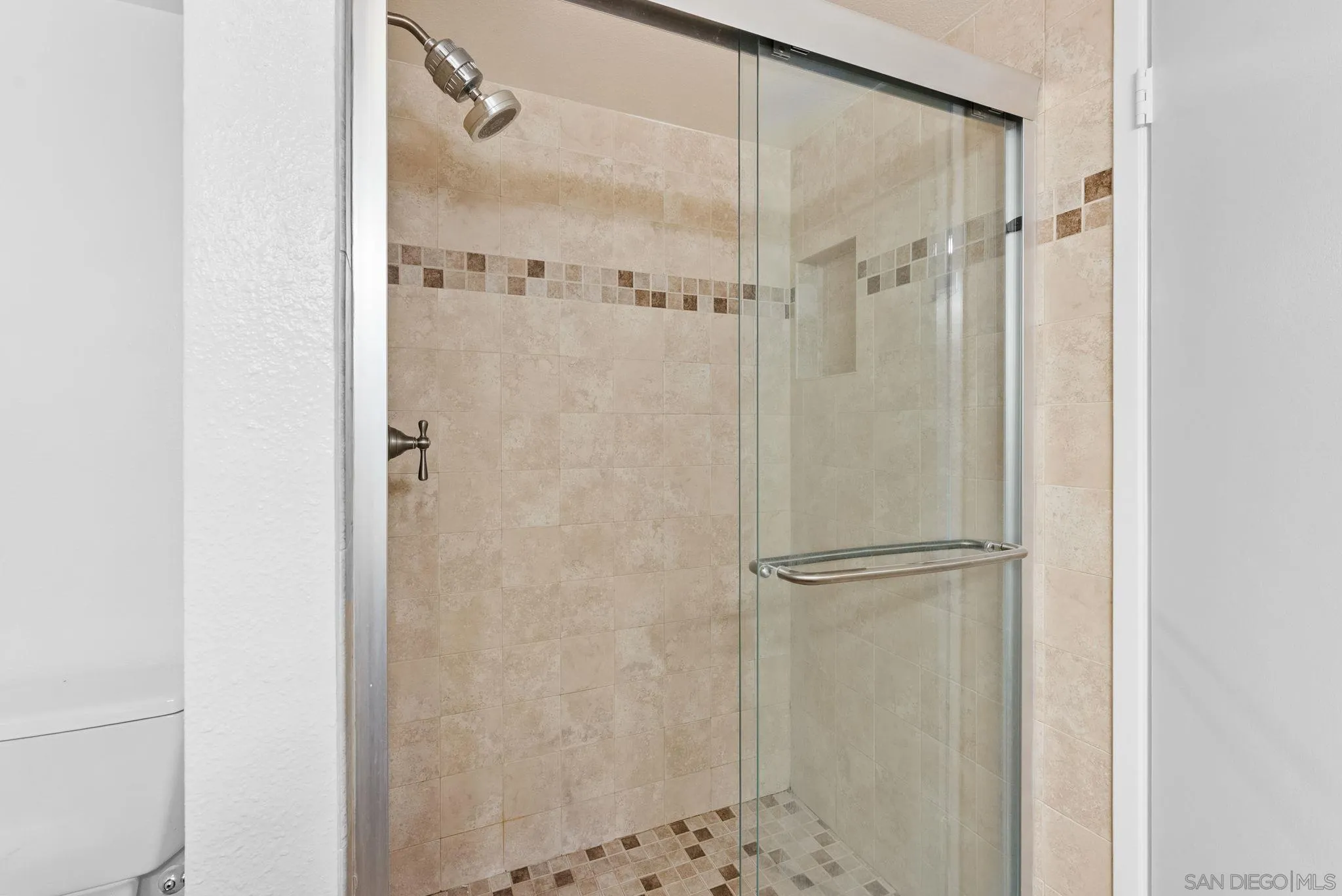 Photo #19: 250044864 Listing: Photo #19