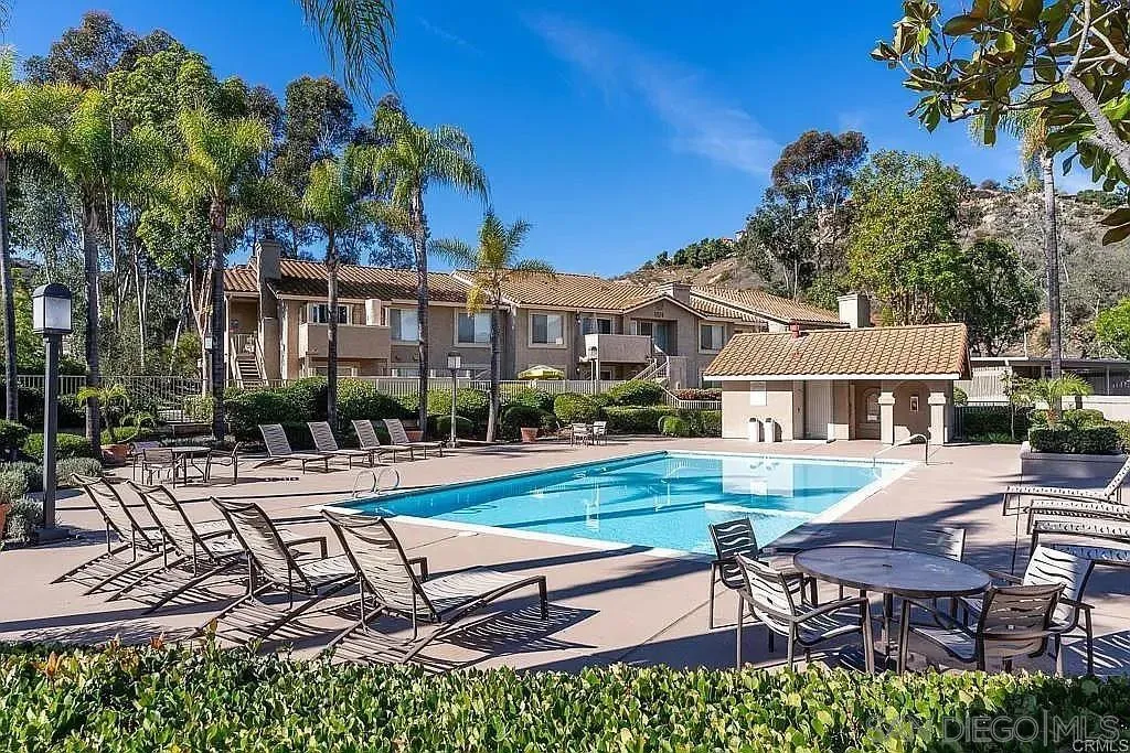 Photo #4: 250044866 Listing: Photo #4