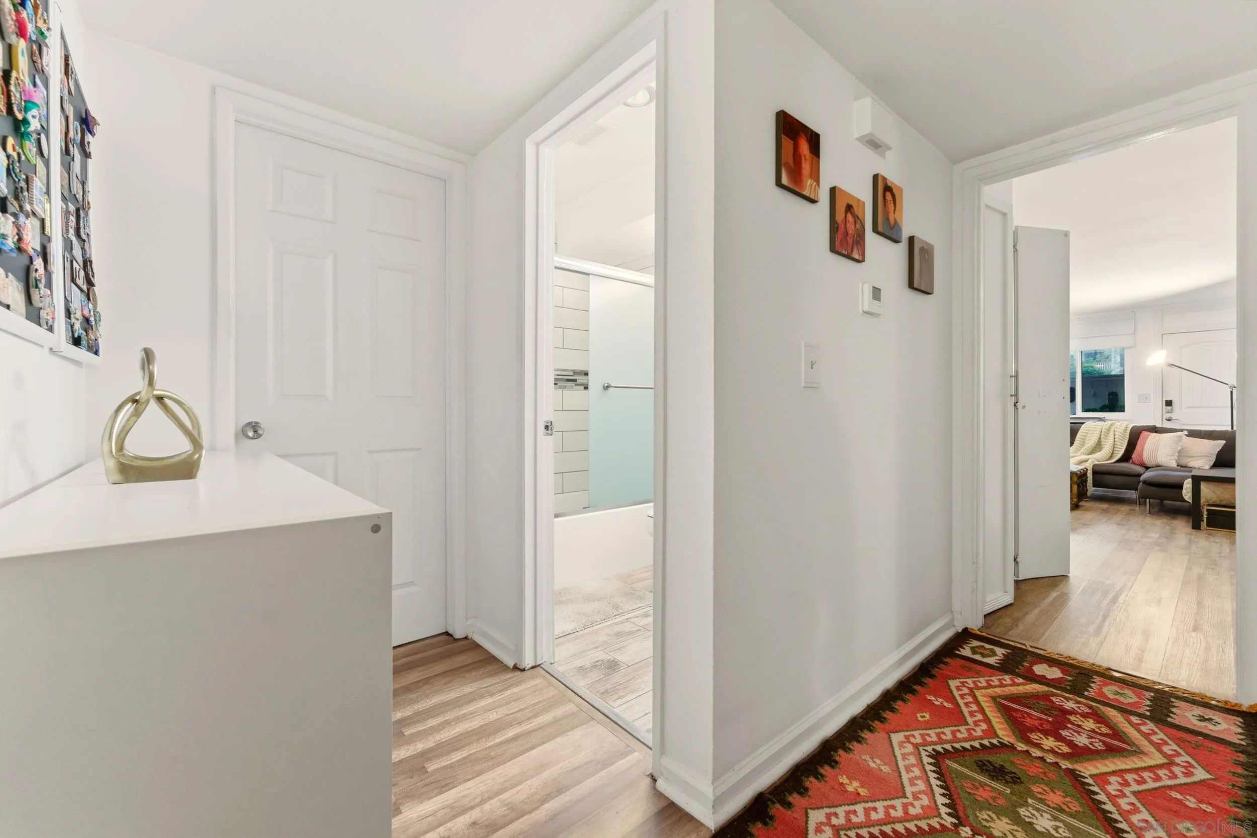 Photo #15: 250044868 Listing: Photo #15