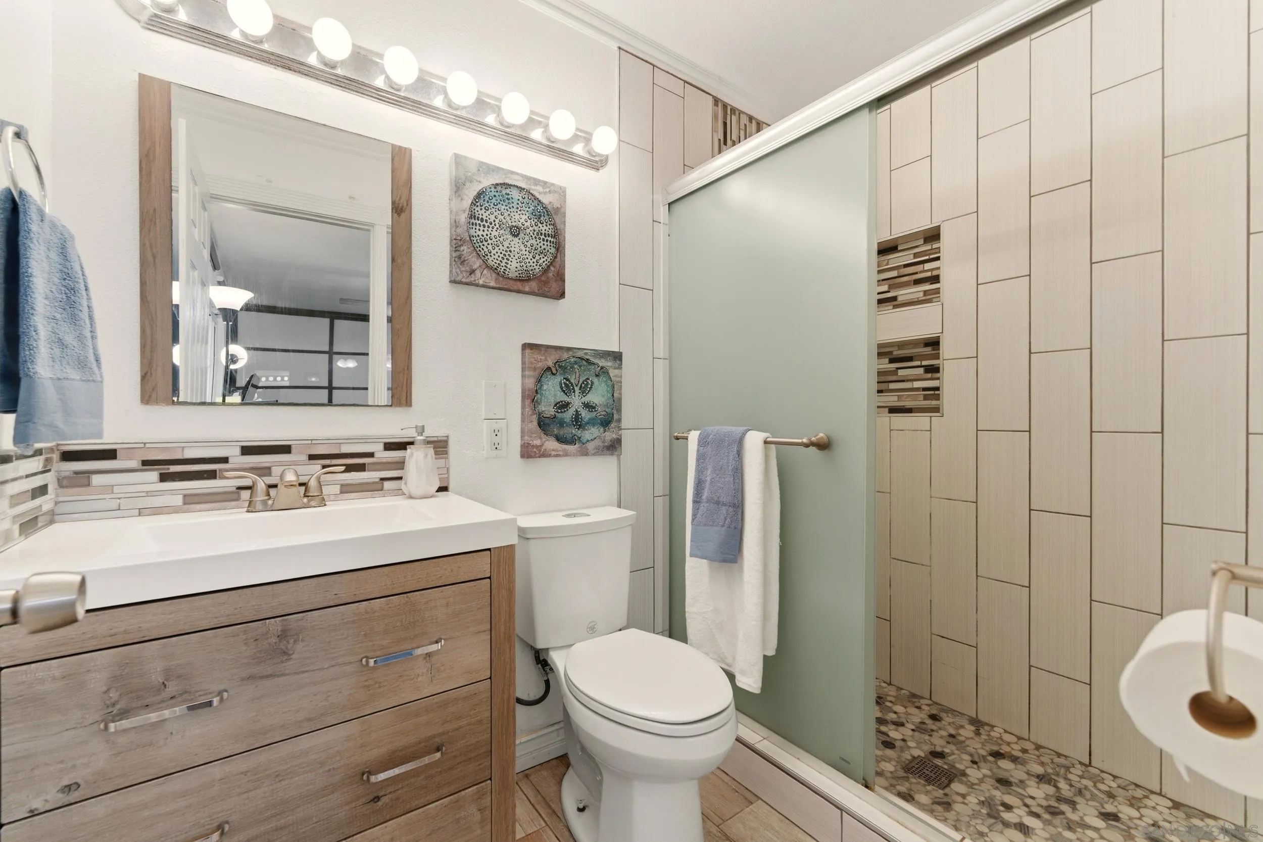 Photo #22: 250044868 Listing: Photo #22